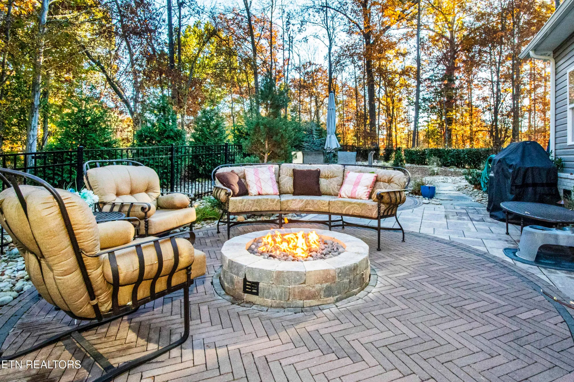 Property Slideshow image 50 of 54 | 511 igoti ln, Loudon, TN, 37774