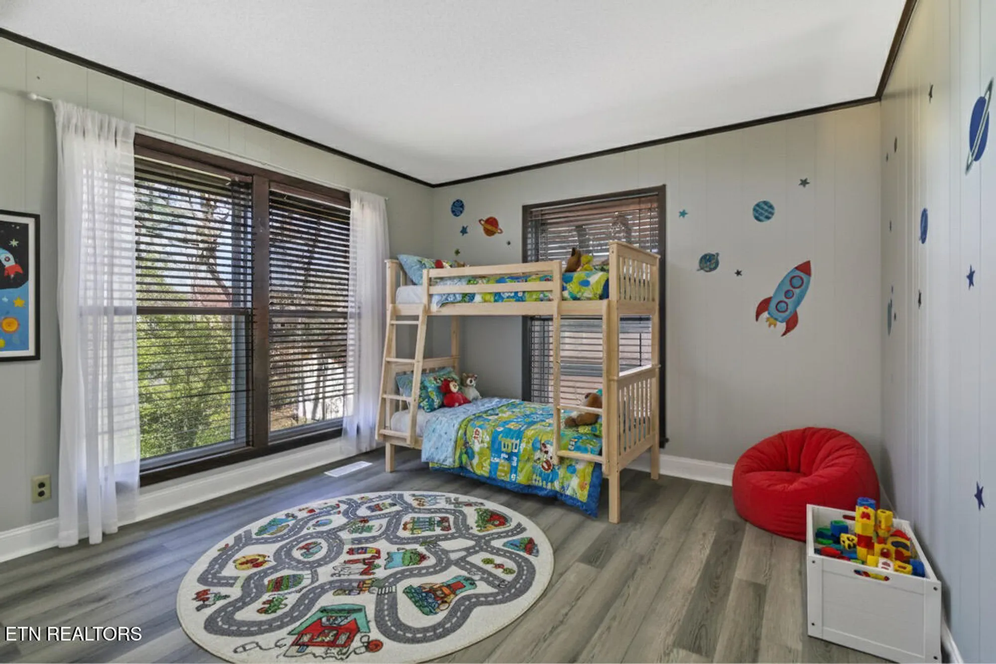 Property Slideshow image 17 of 26 | 129 lakeshire dr, Crossville, TN, 38558