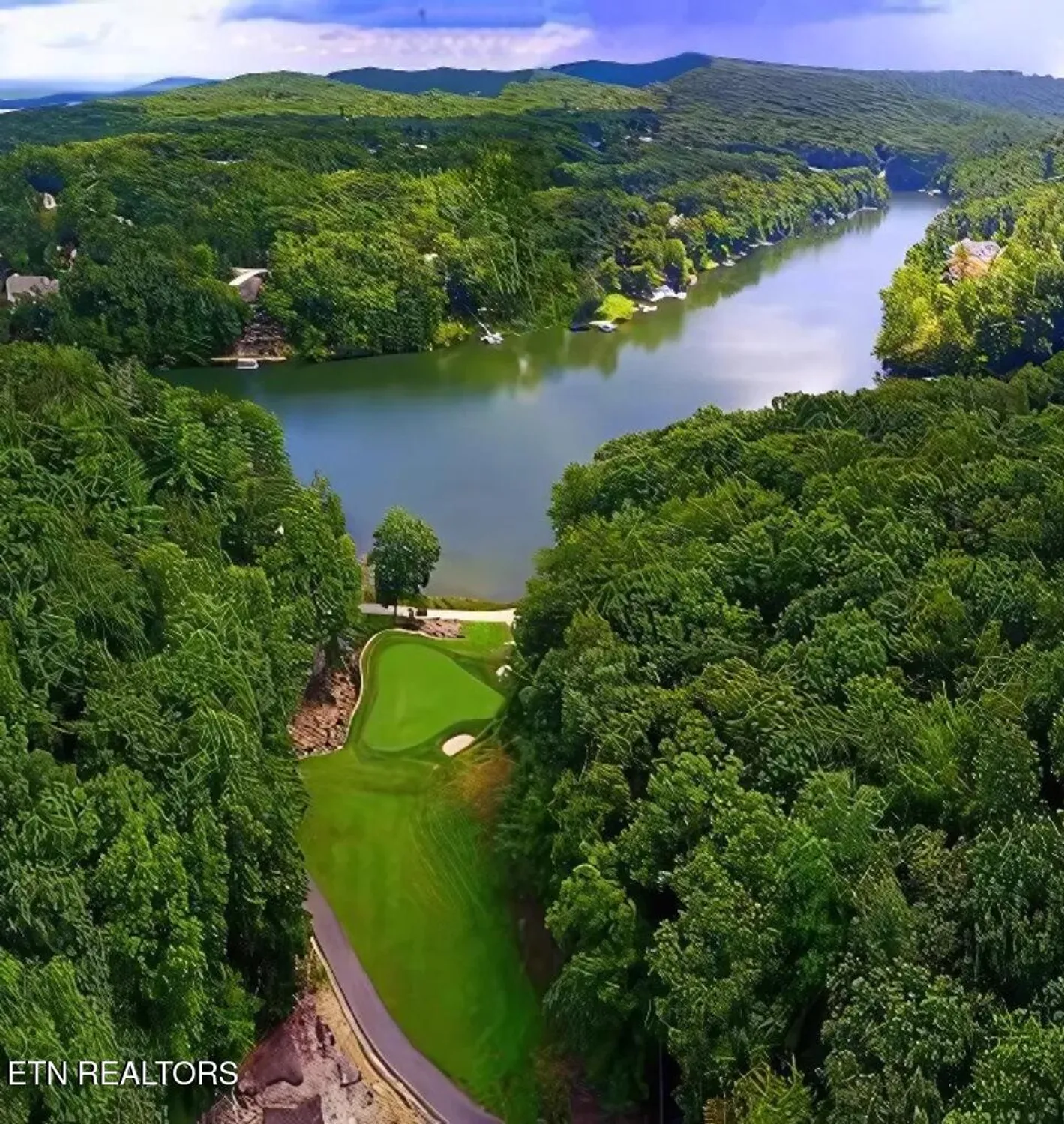 Property Slideshow image 38 of 61 | 16 bingham way, Crossville, TN, 38558