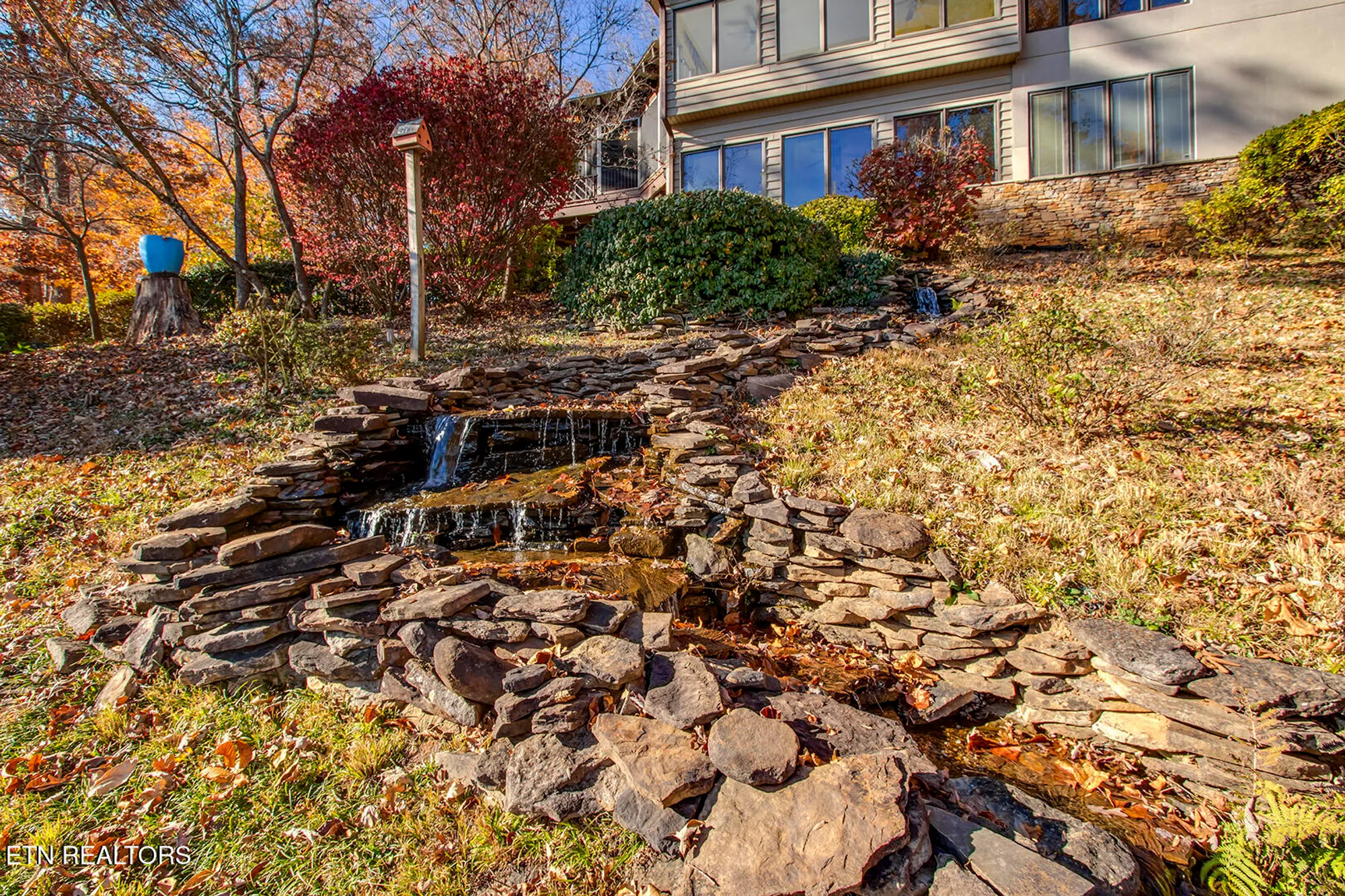 Property Slideshow image 48 of 64 | 122 tigitsi ln, Loudon, TN, 37774