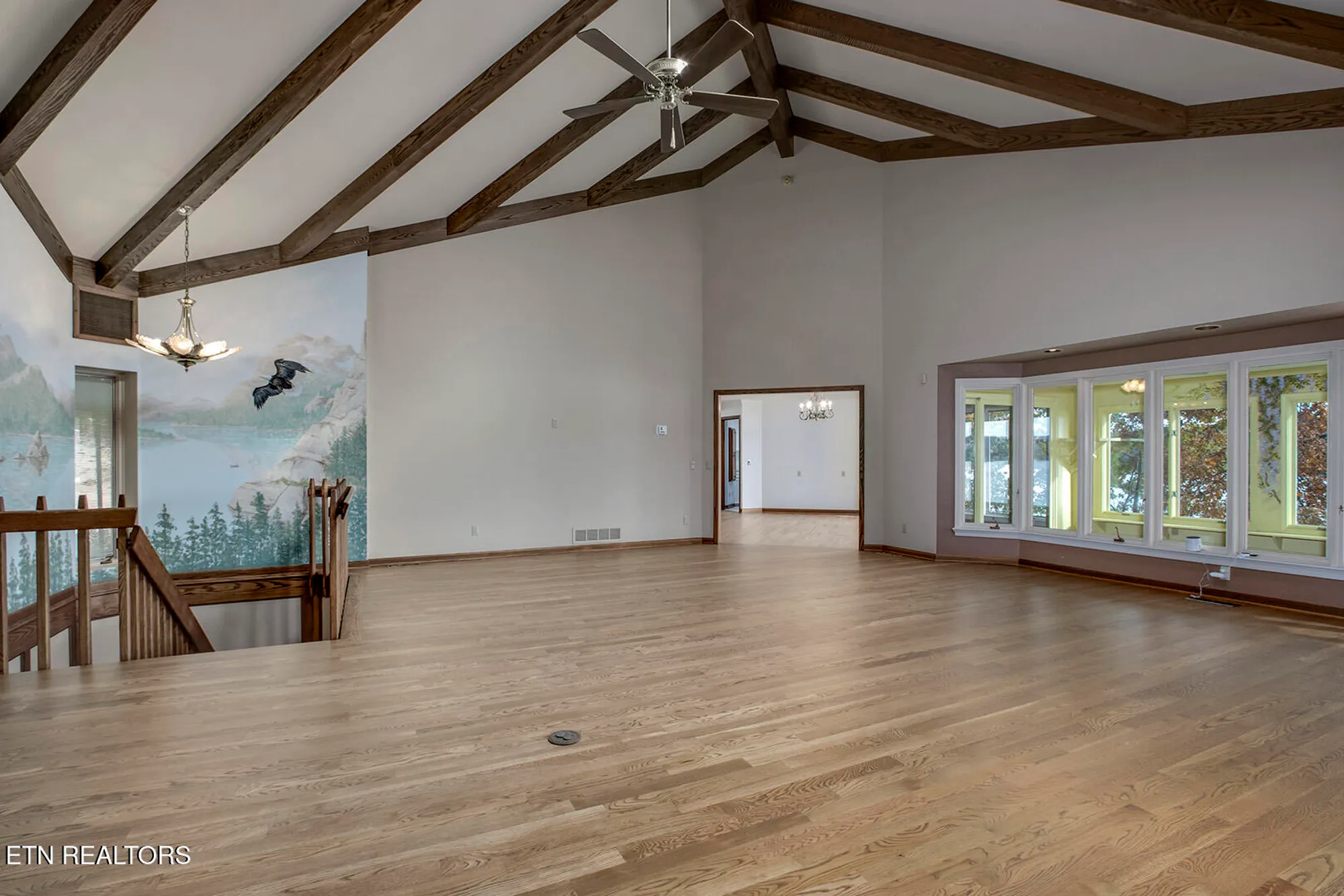 Property Slideshow image 7 of 64 | 122 tigitsi ln, Loudon, TN, 37774