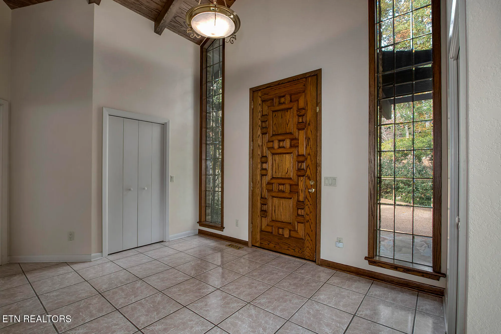Property Slideshow image 18 of 64 | 122 tigitsi ln, Loudon, TN, 37774