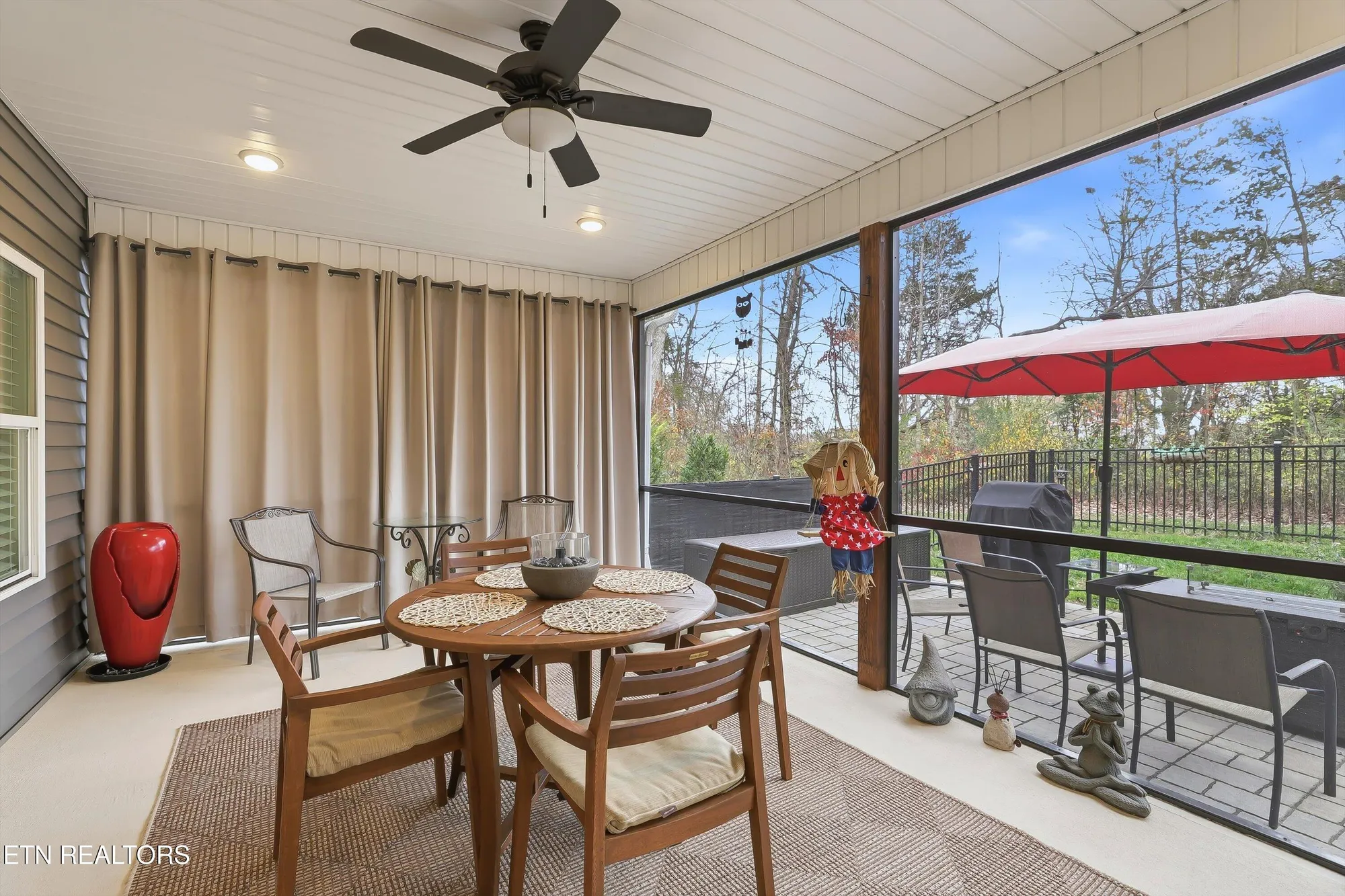 Property Slideshow image 13 of 31 | 112 utsesti way, Loudon, TN, 37774