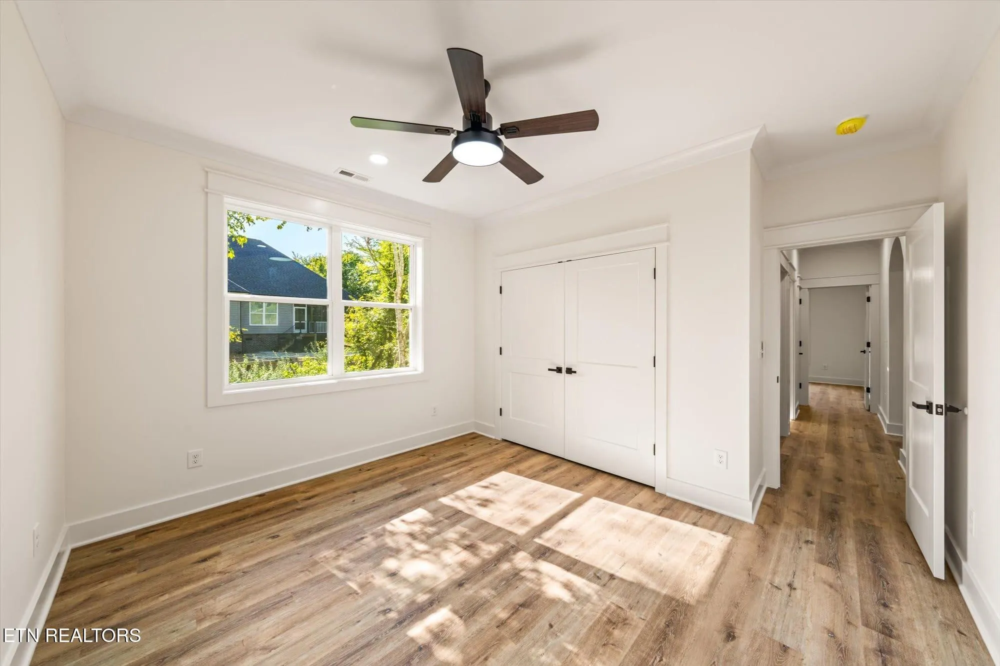 Property Slideshow image 24 of 27 | 102 oostagala dr, Loudon, TN, 37774