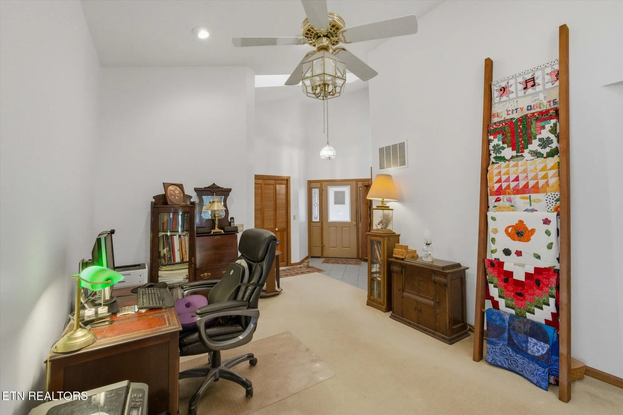 Property Slideshow image 9 of 51 | 140 tawny oak loop, Crossville, TN, 38558