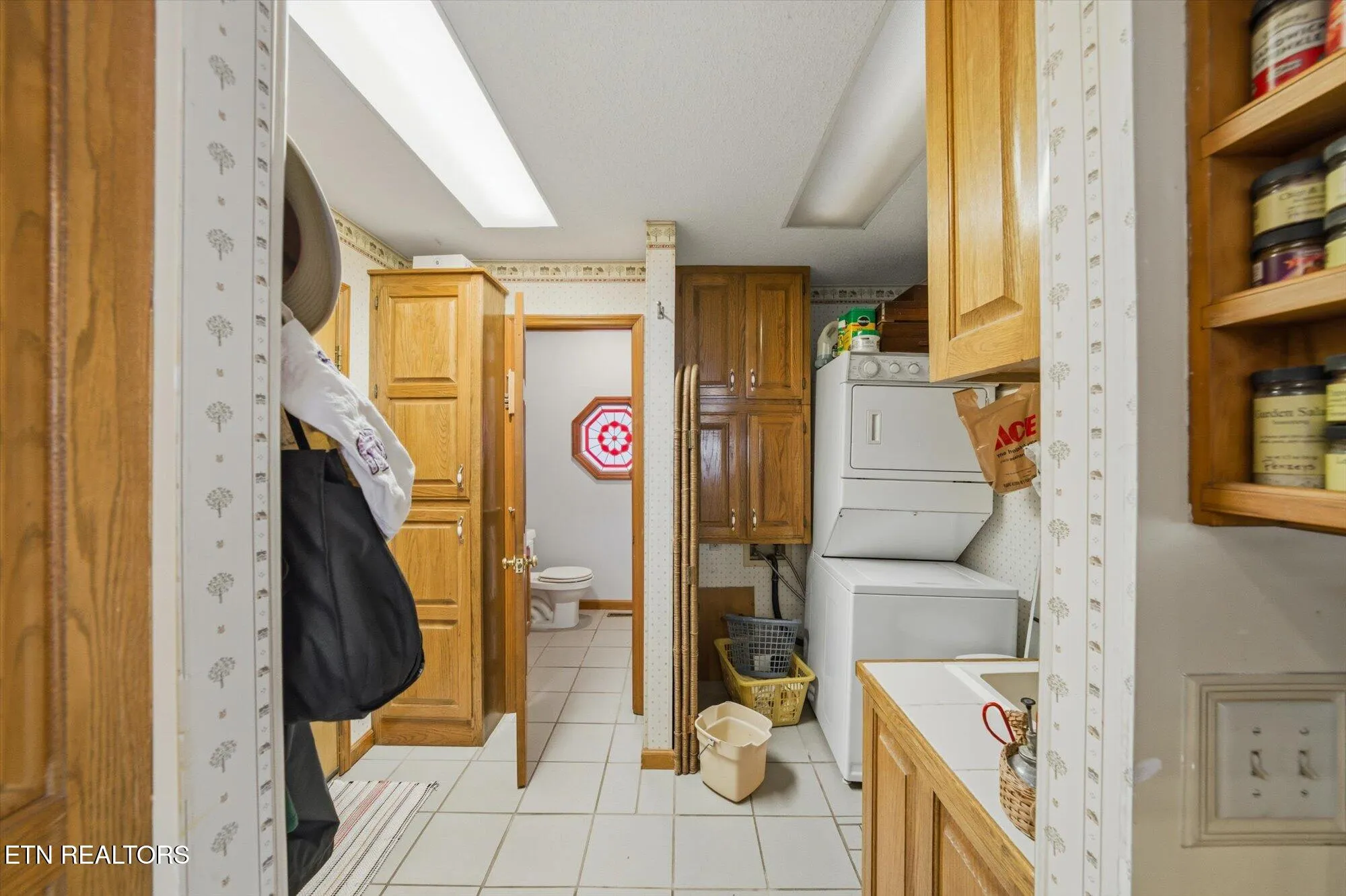 Property Slideshow image 17 of 51 | 140 tawny oak loop, Crossville, TN, 38558