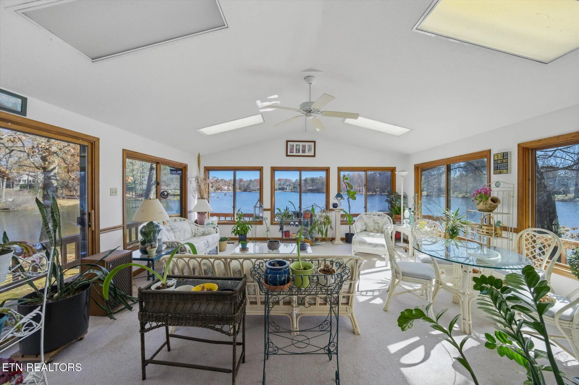 Property Slideshow image 19 of 51 | 140 tawny oak loop, Crossville, TN, 38558