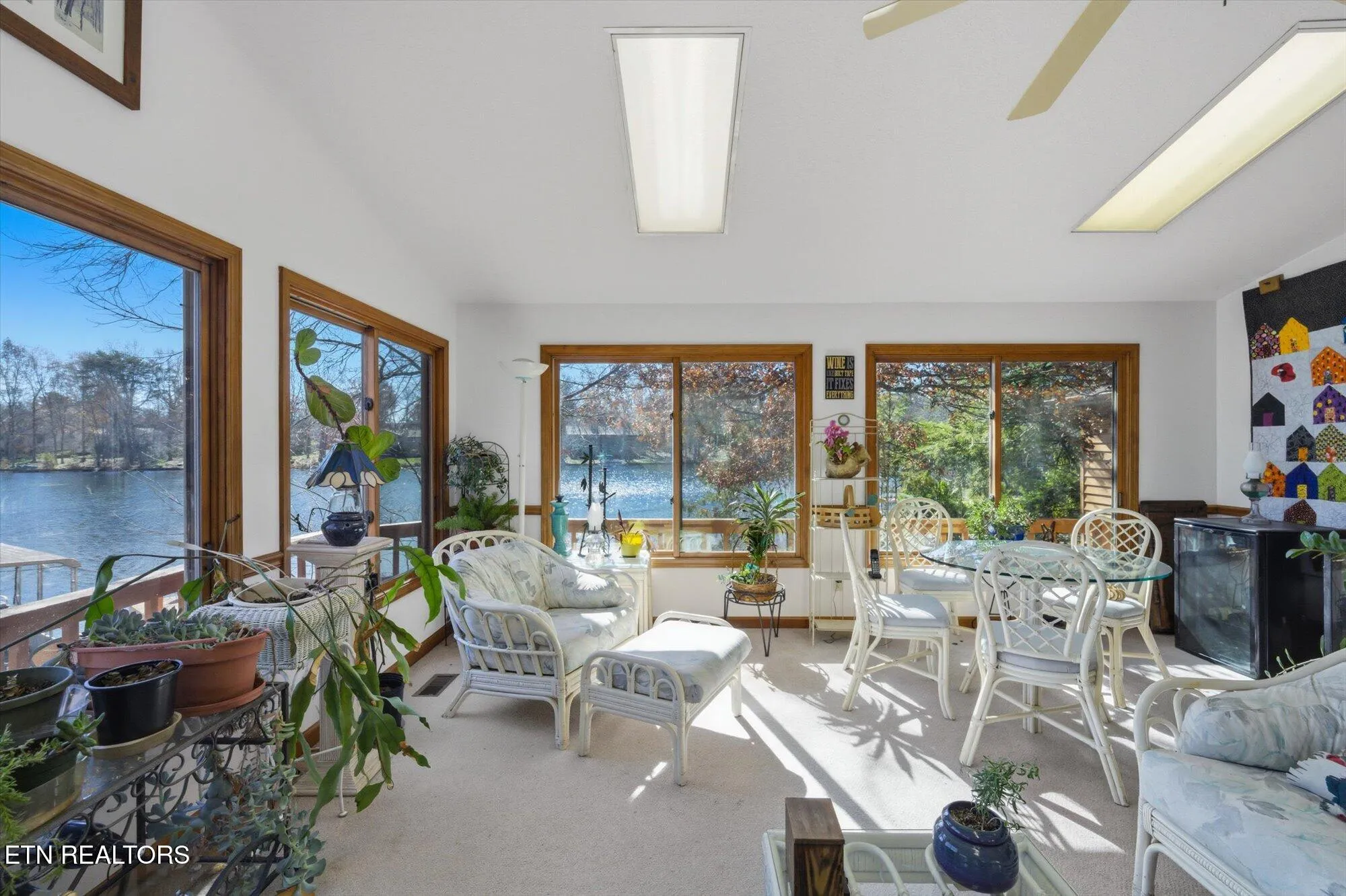 Property Slideshow image 23 of 51 | 140 tawny oak loop, Crossville, TN, 38558