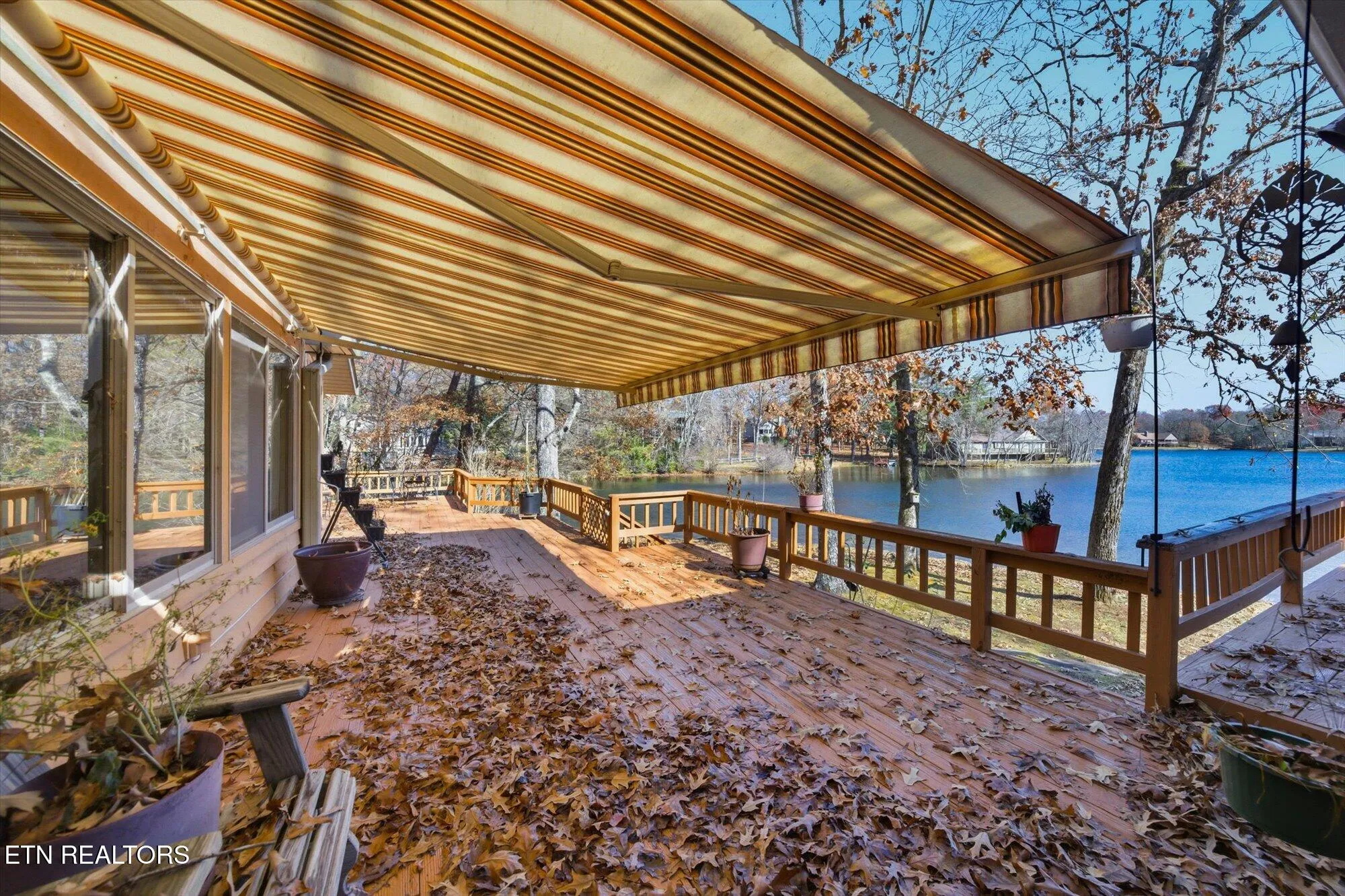 Property Slideshow image 25 of 51 | 140 tawny oak loop, Crossville, TN, 38558