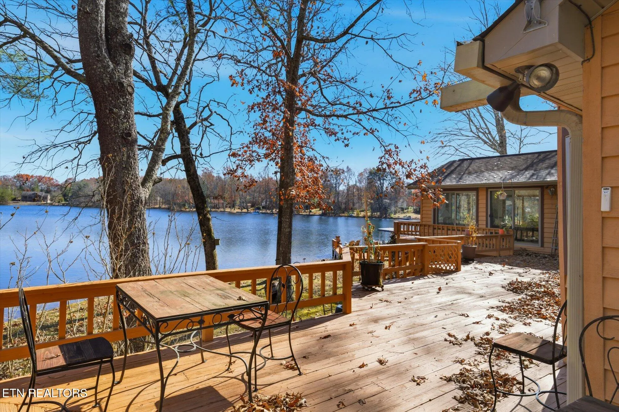 Property Slideshow image 29 of 51 | 140 tawny oak loop, Crossville, TN, 38558