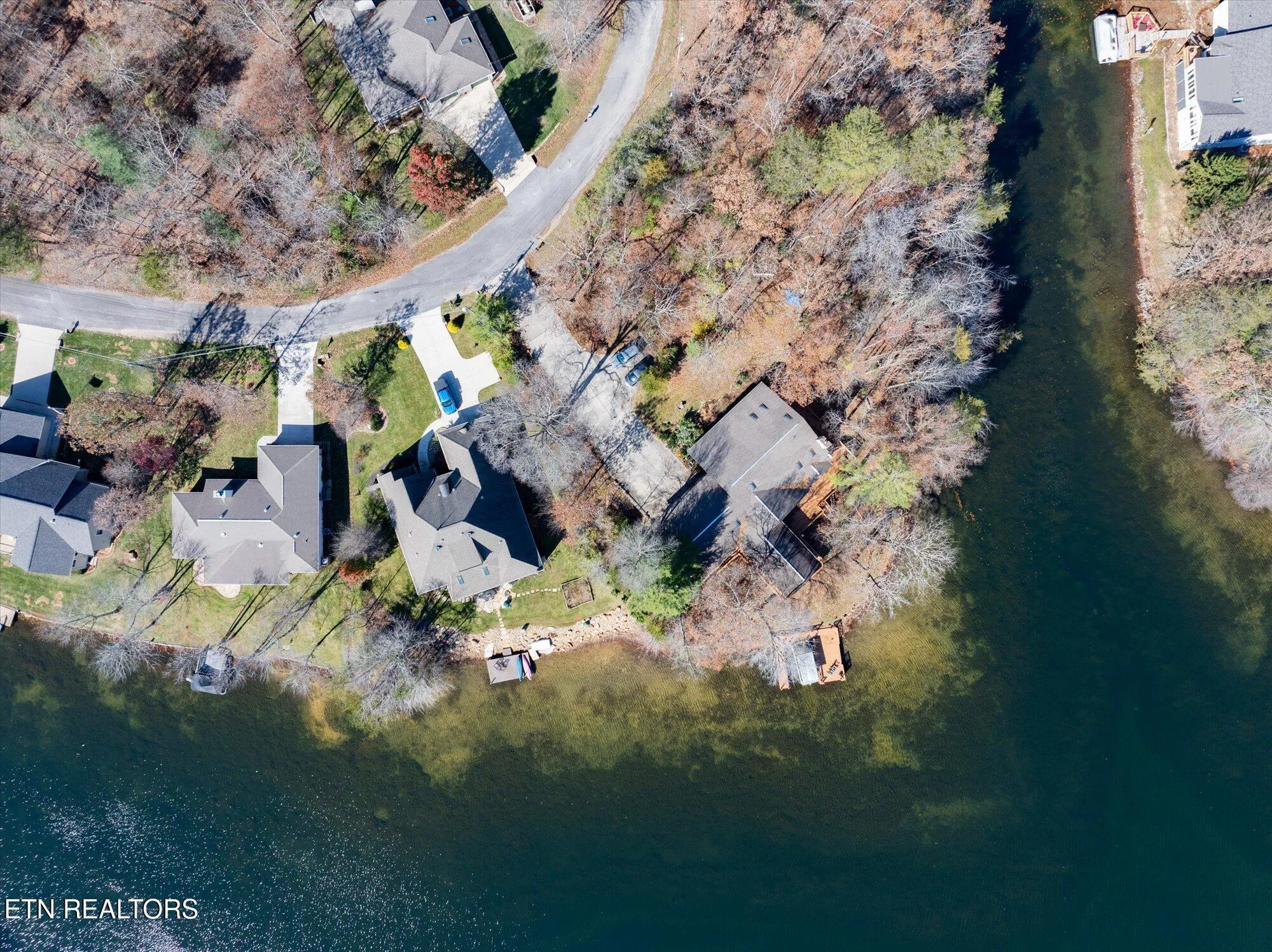 Property Slideshow image 43 of 51 | 140 tawny oak loop, Crossville, TN, 38558