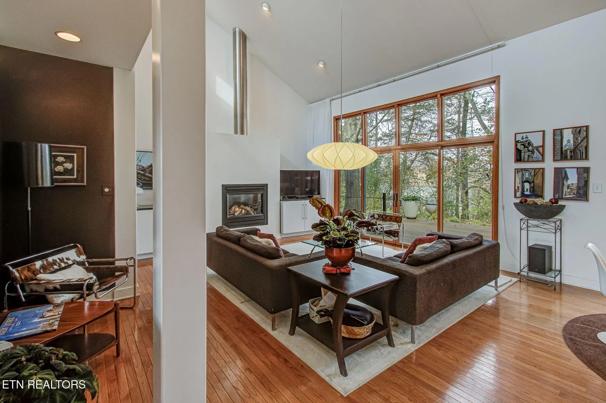 Property Slideshow image 4 of 48 | 128 santee way, Loudon, TN, 37774