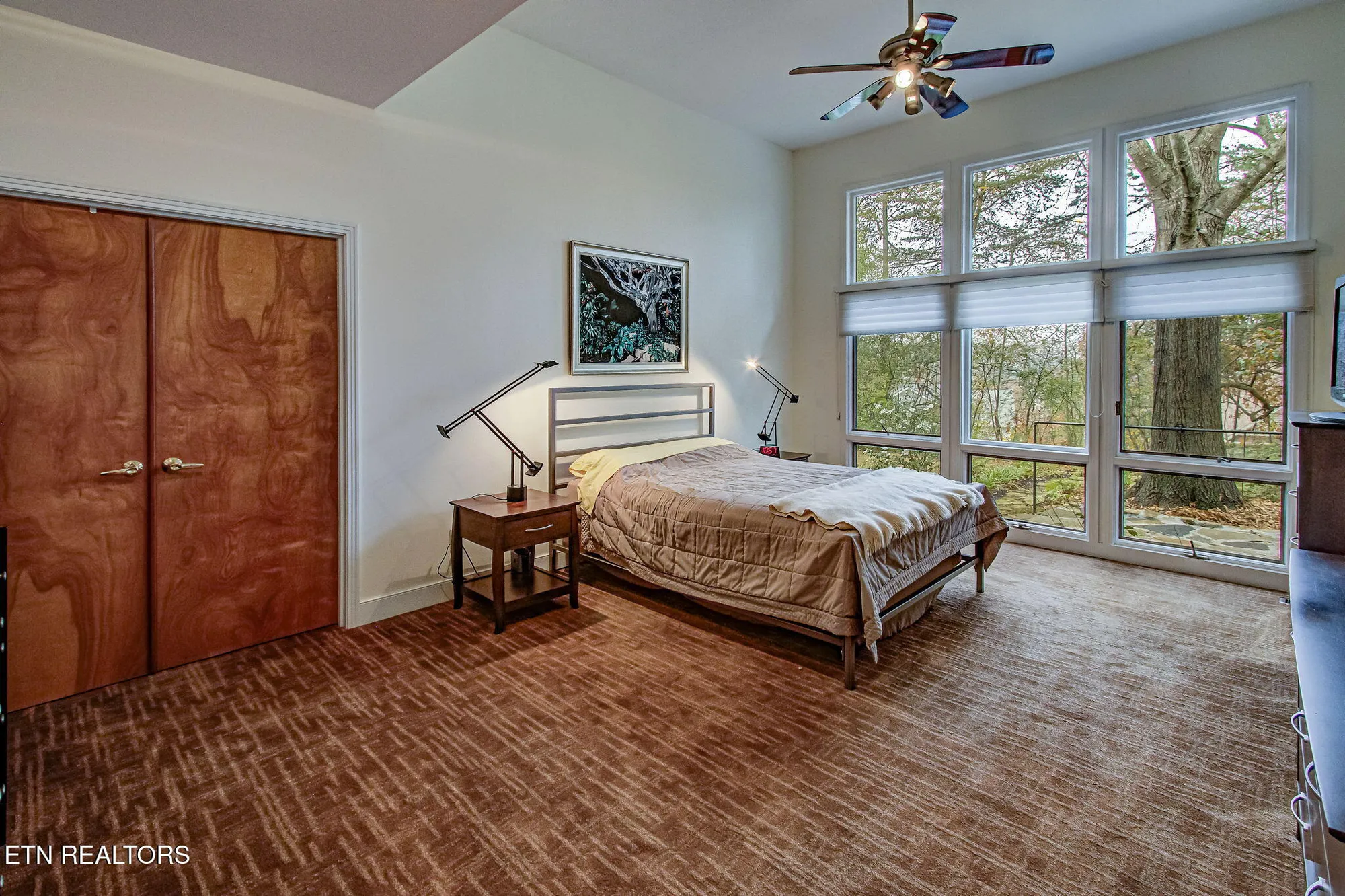 Property Slideshow image 22 of 48 | 128 santee way, Loudon, TN, 37774