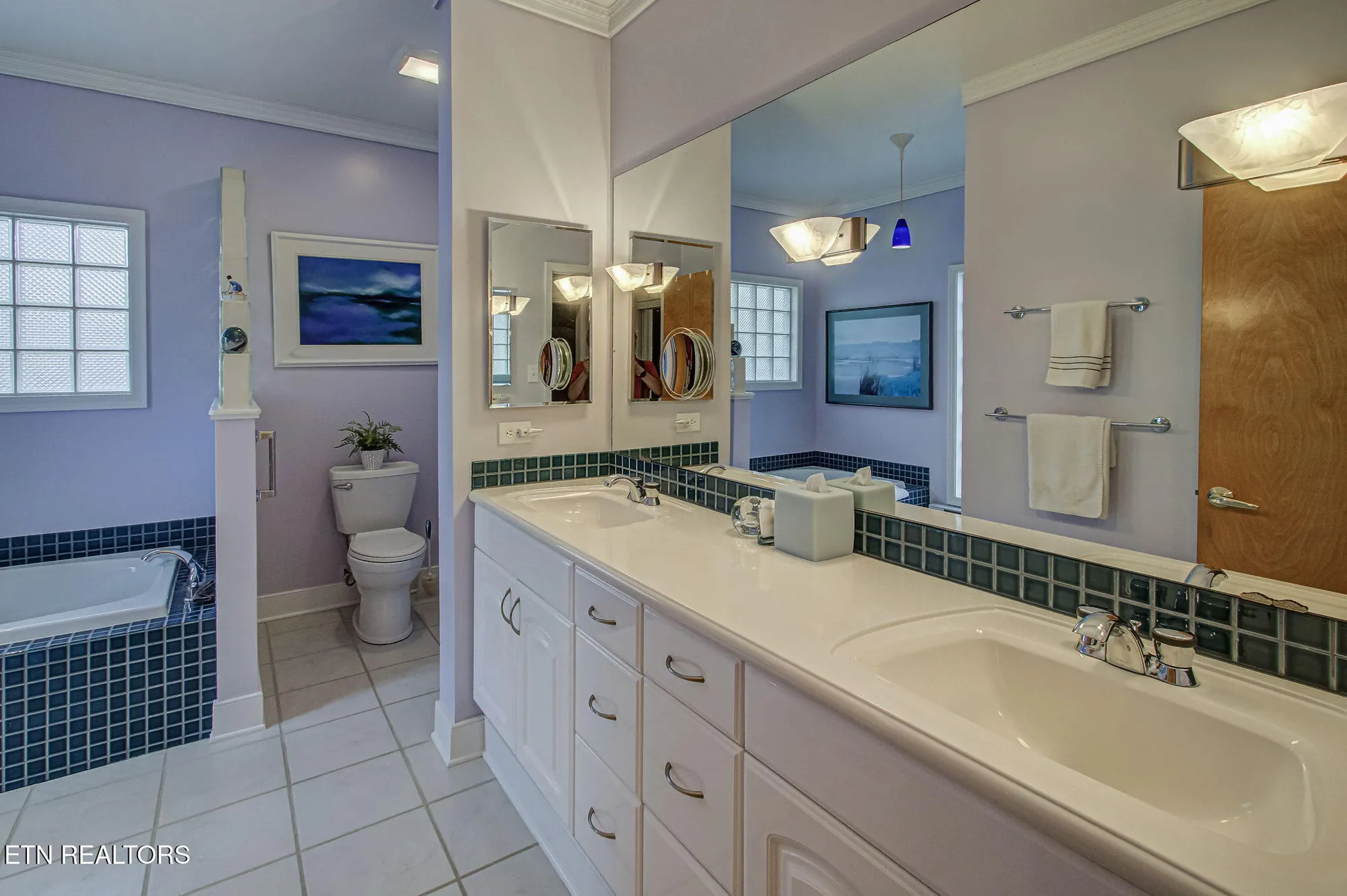 Property Slideshow image 26 of 48 | 128 santee way, Loudon, TN, 37774