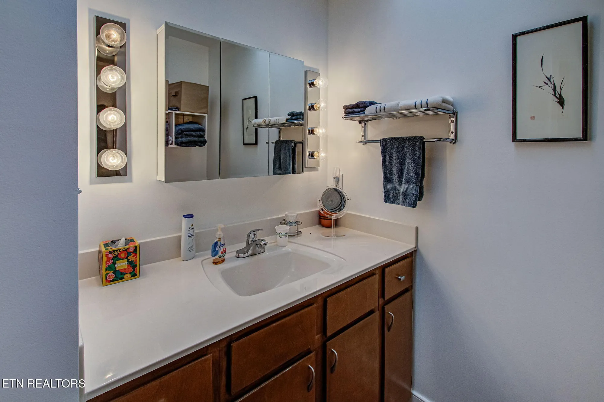 Property Slideshow image 39 of 48 | 128 santee way, Loudon, TN, 37774