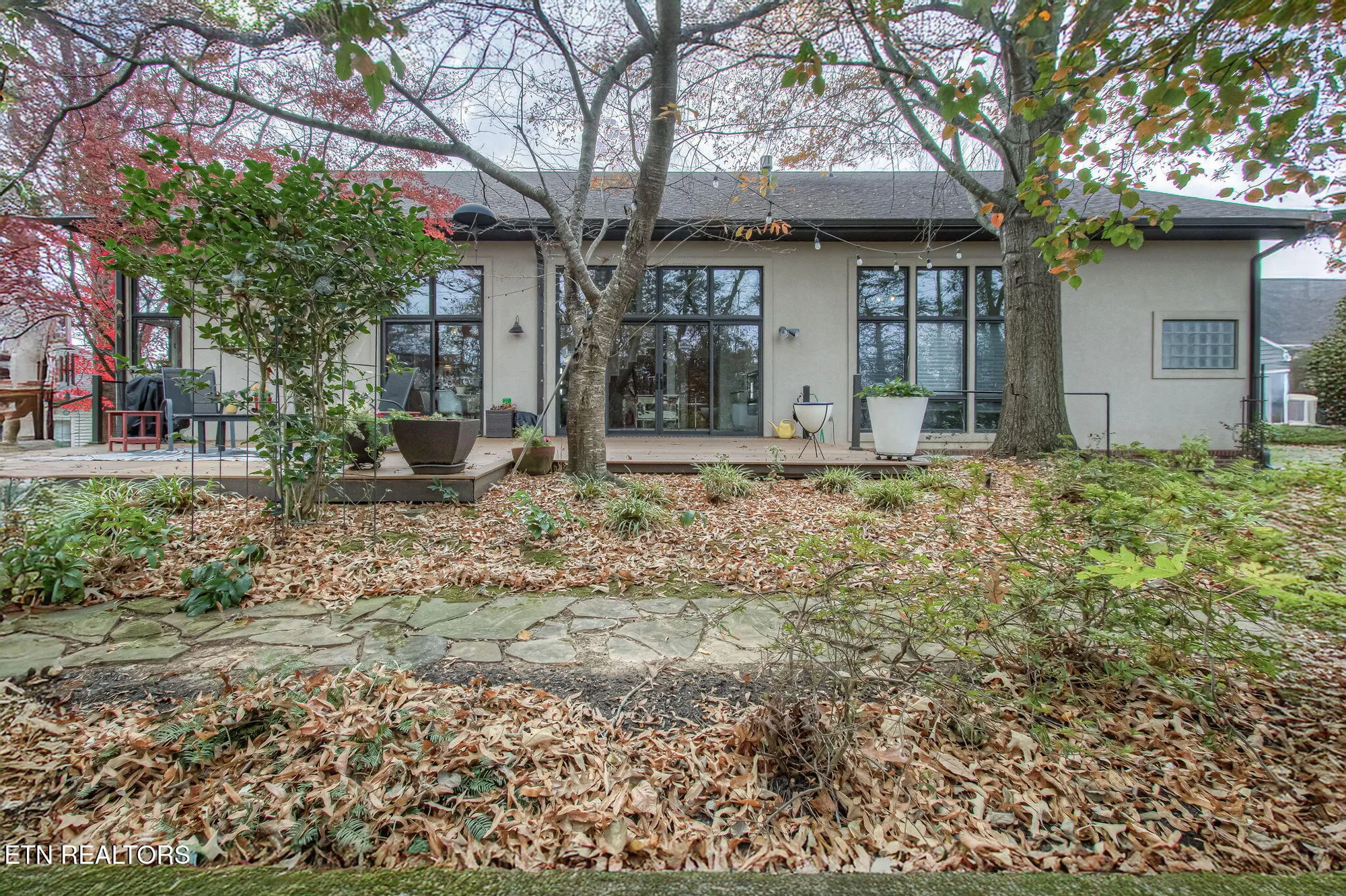 Property Slideshow image 43 of 48 | 128 santee way, Loudon, TN, 37774