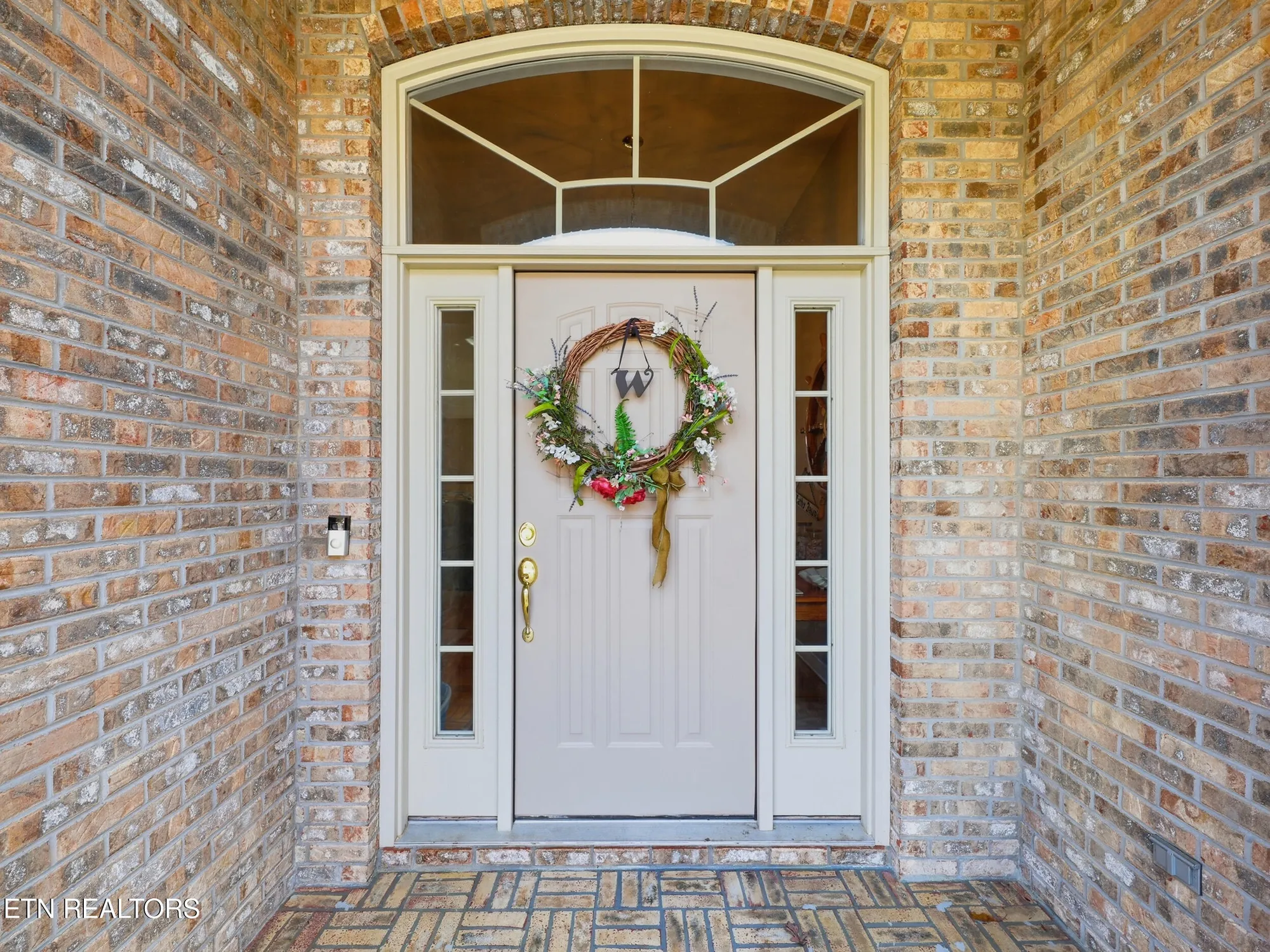 Property Slideshow image 7 of 63 | 162 oostanali way, Loudon, TN, 37774