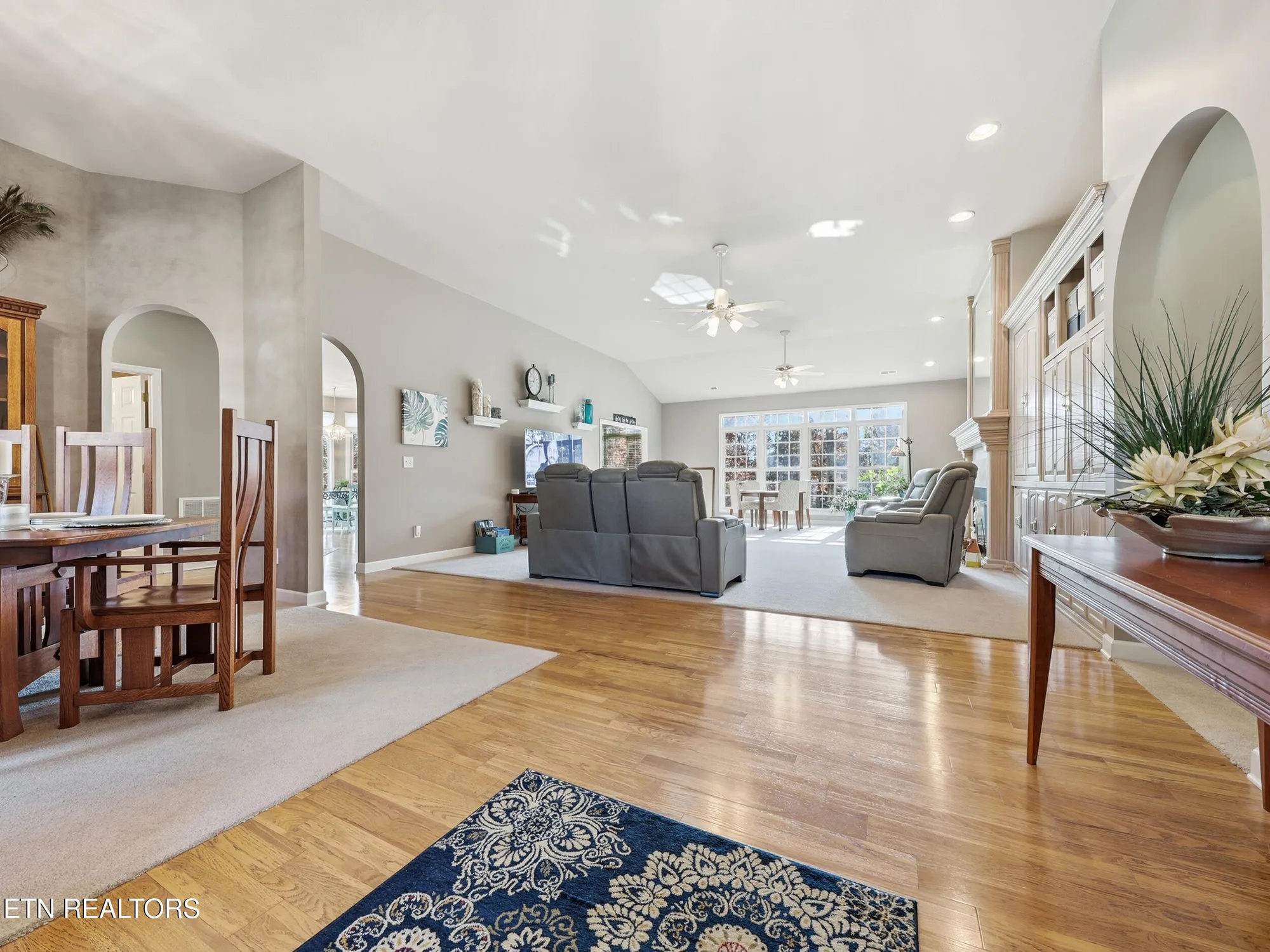 Property Slideshow image 8 of 63 | 162 oostanali way, Loudon, TN, 37774