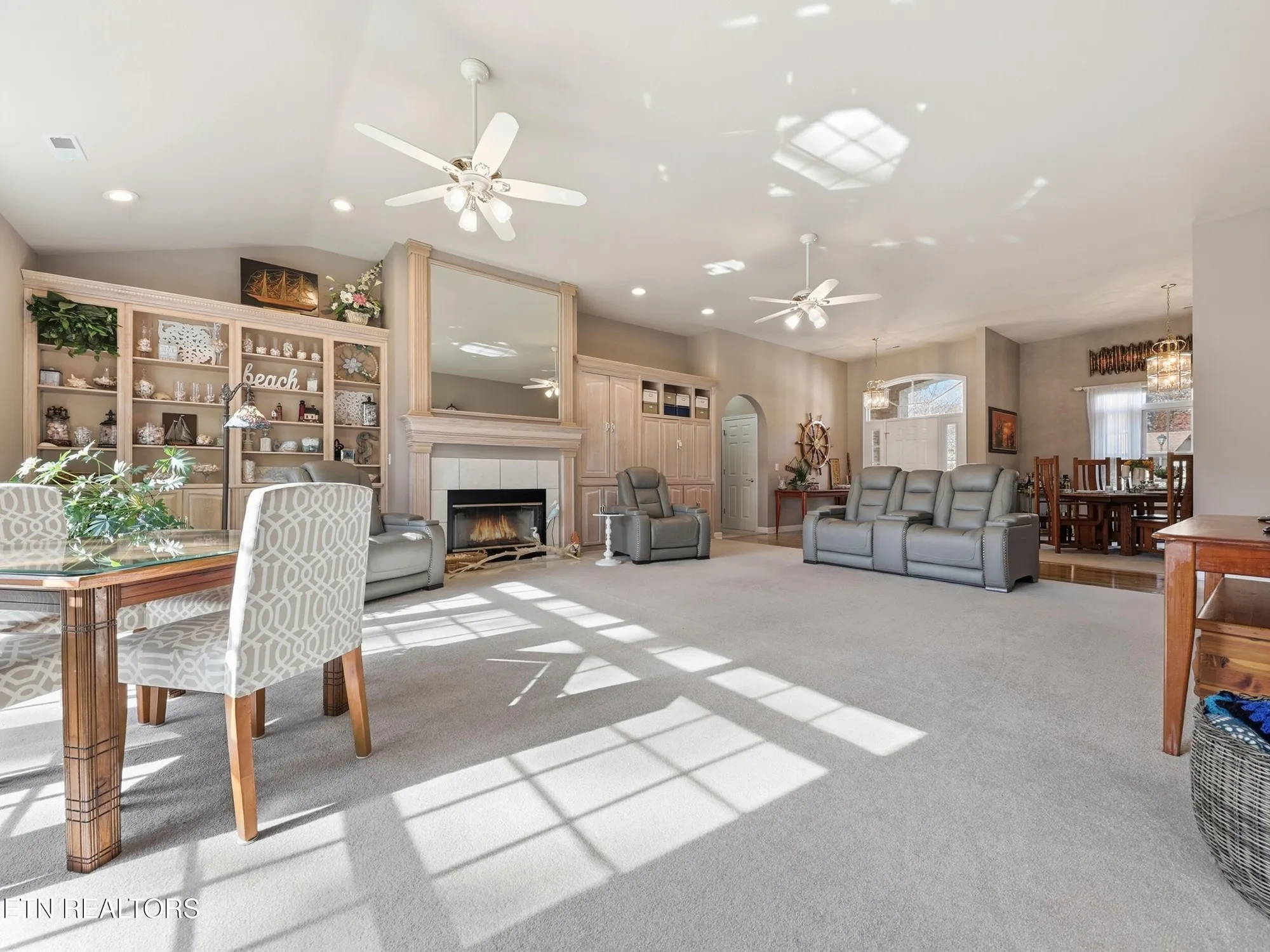 Property Slideshow image 11 of 63 | 162 oostanali way, Loudon, TN, 37774