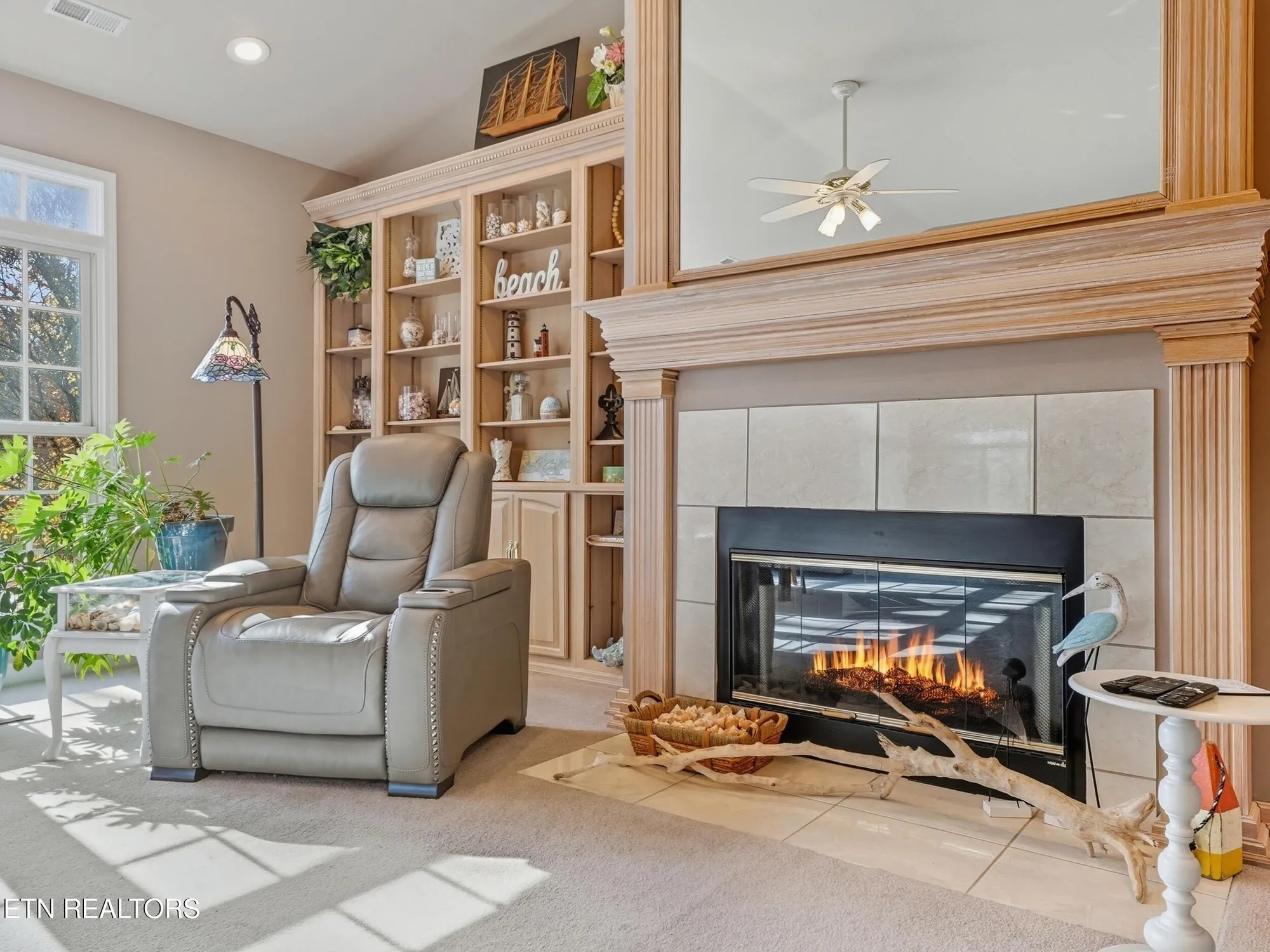 Property Slideshow image 12 of 63 | 162 oostanali way, Loudon, TN, 37774