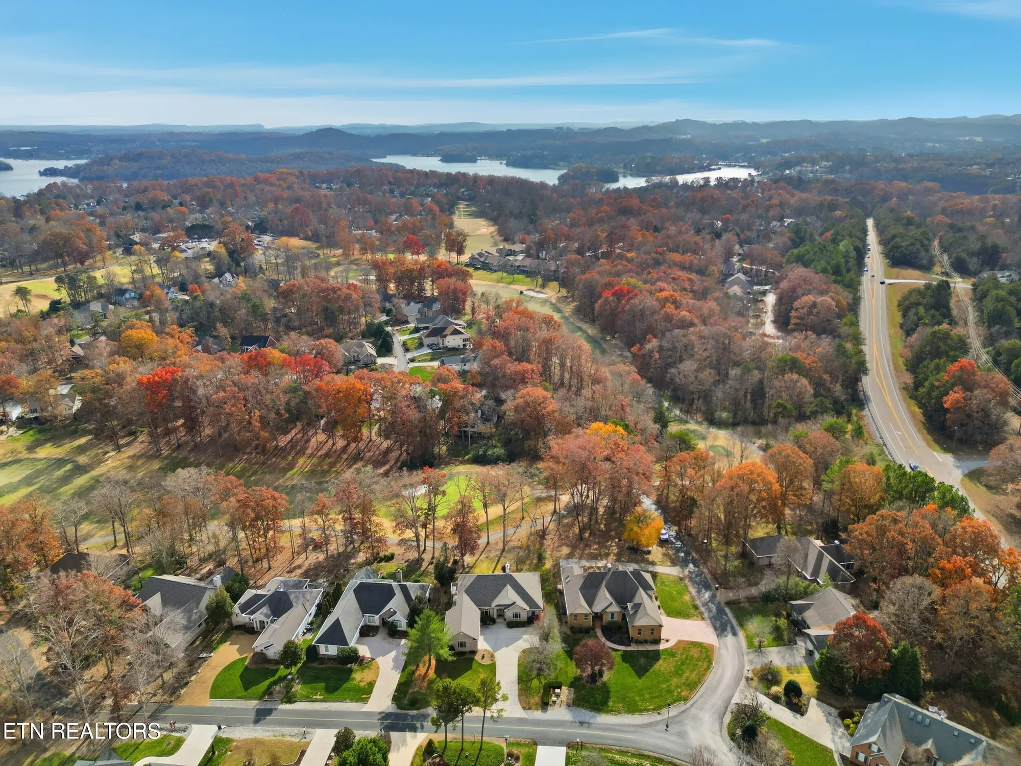 Property Slideshow image 57 of 63 | 162 oostanali way, Loudon, TN, 37774