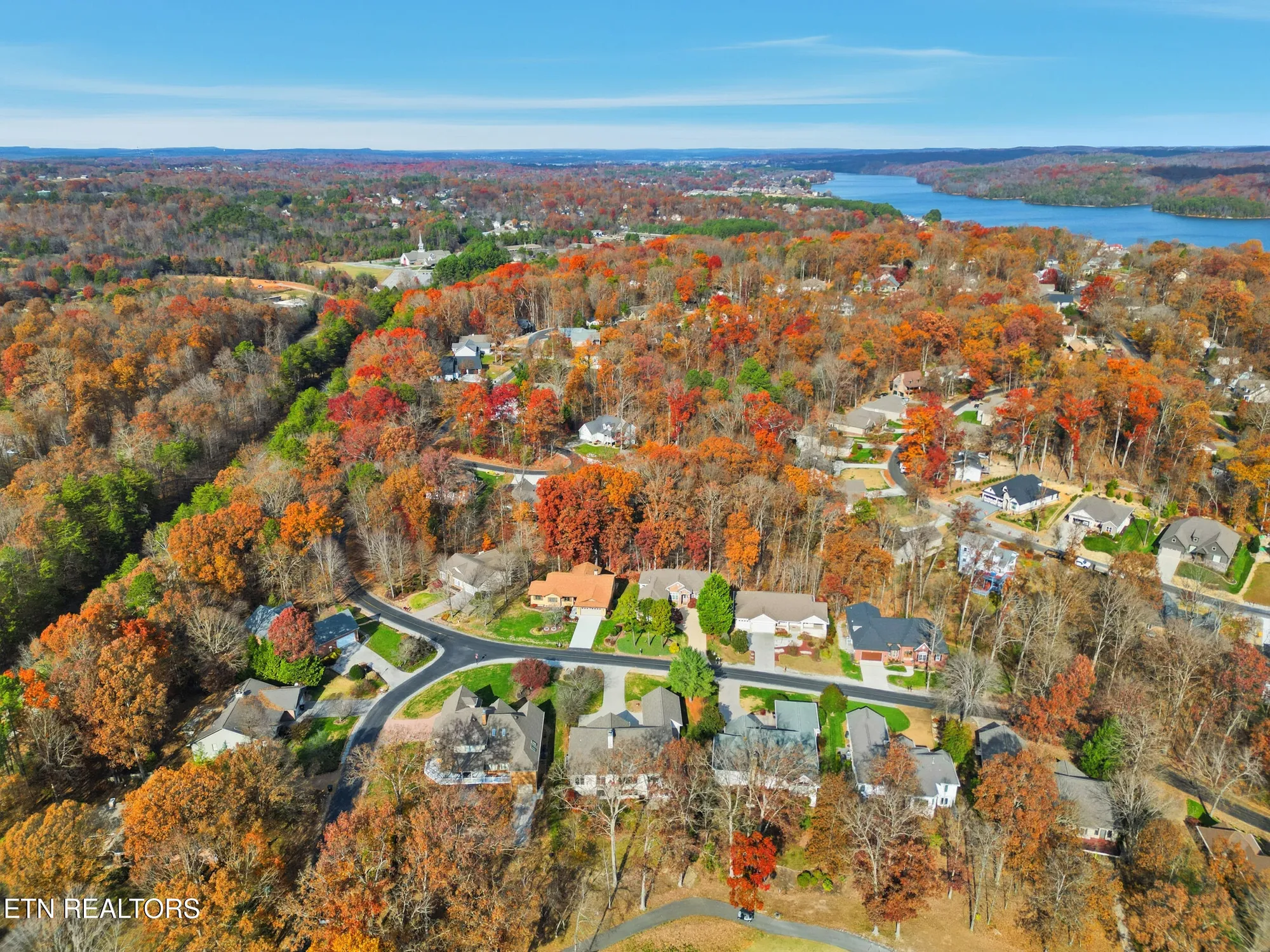 Property Slideshow image 60 of 63 | 162 oostanali way, Loudon, TN, 37774