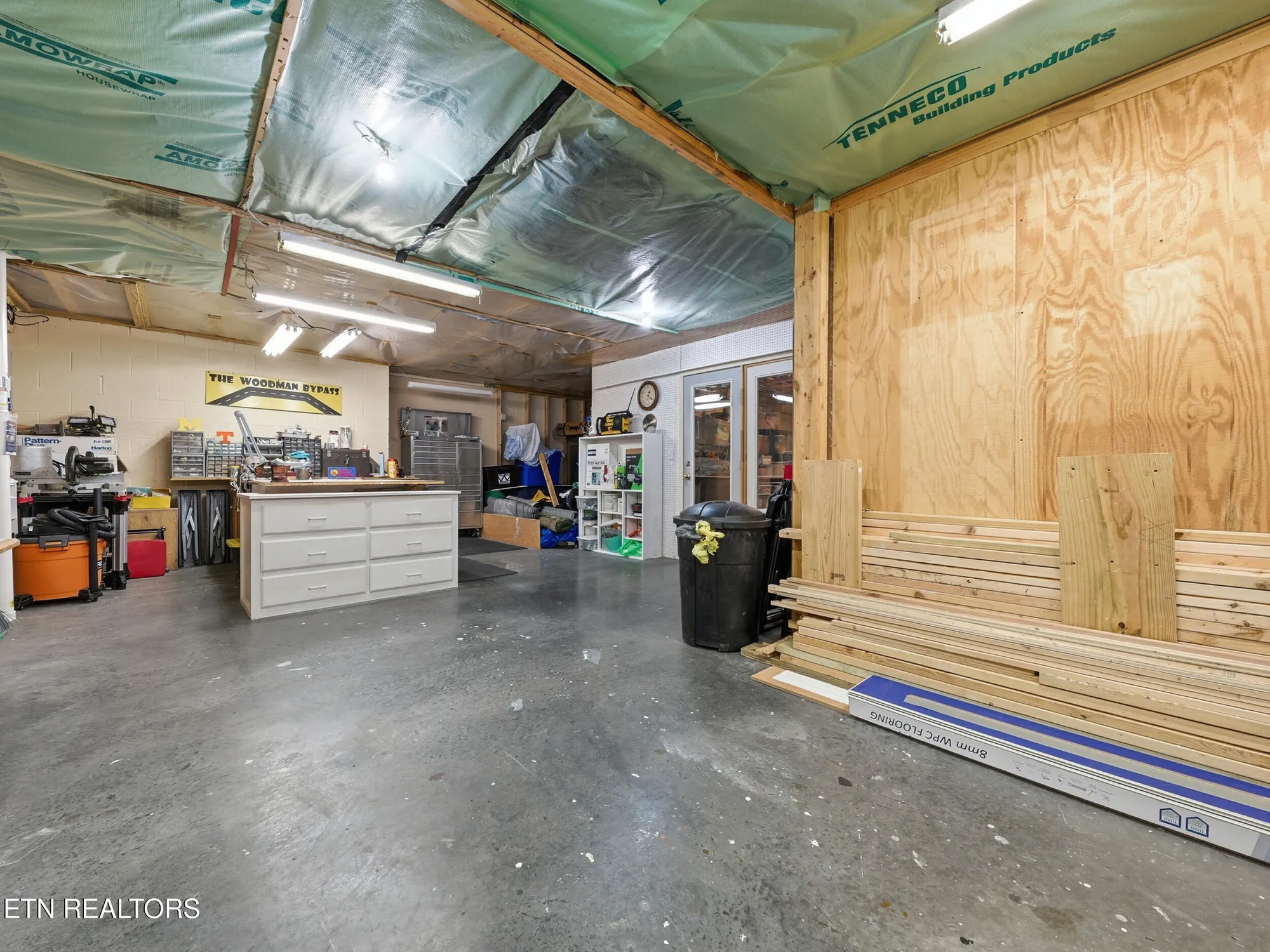 Property Slideshow image 48 of 63 | 162 oostanali way, Loudon, TN, 37774