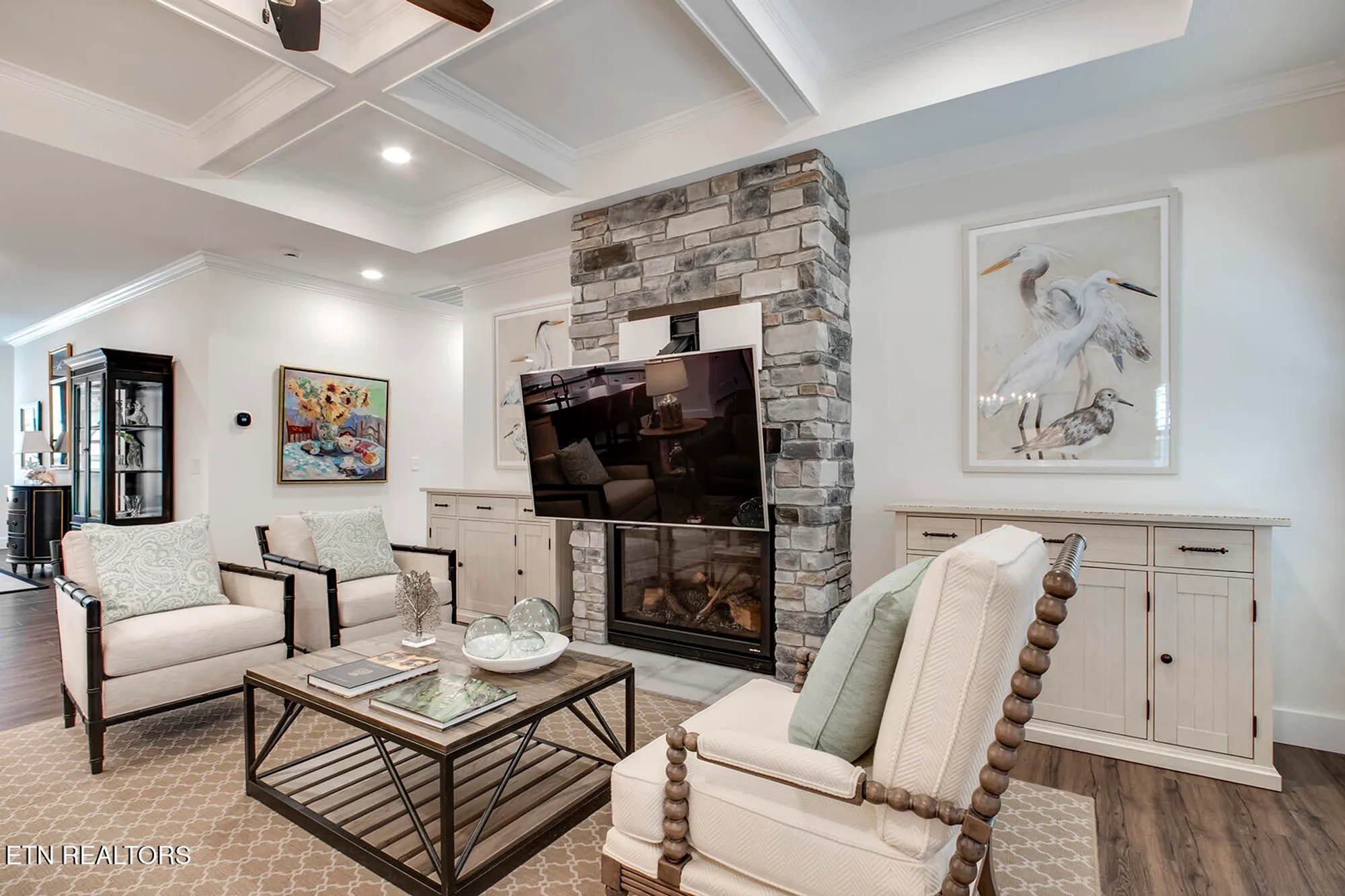 Property Slideshow image 13 of 62 | 173 chahyga way, Loudon, TN, 37774