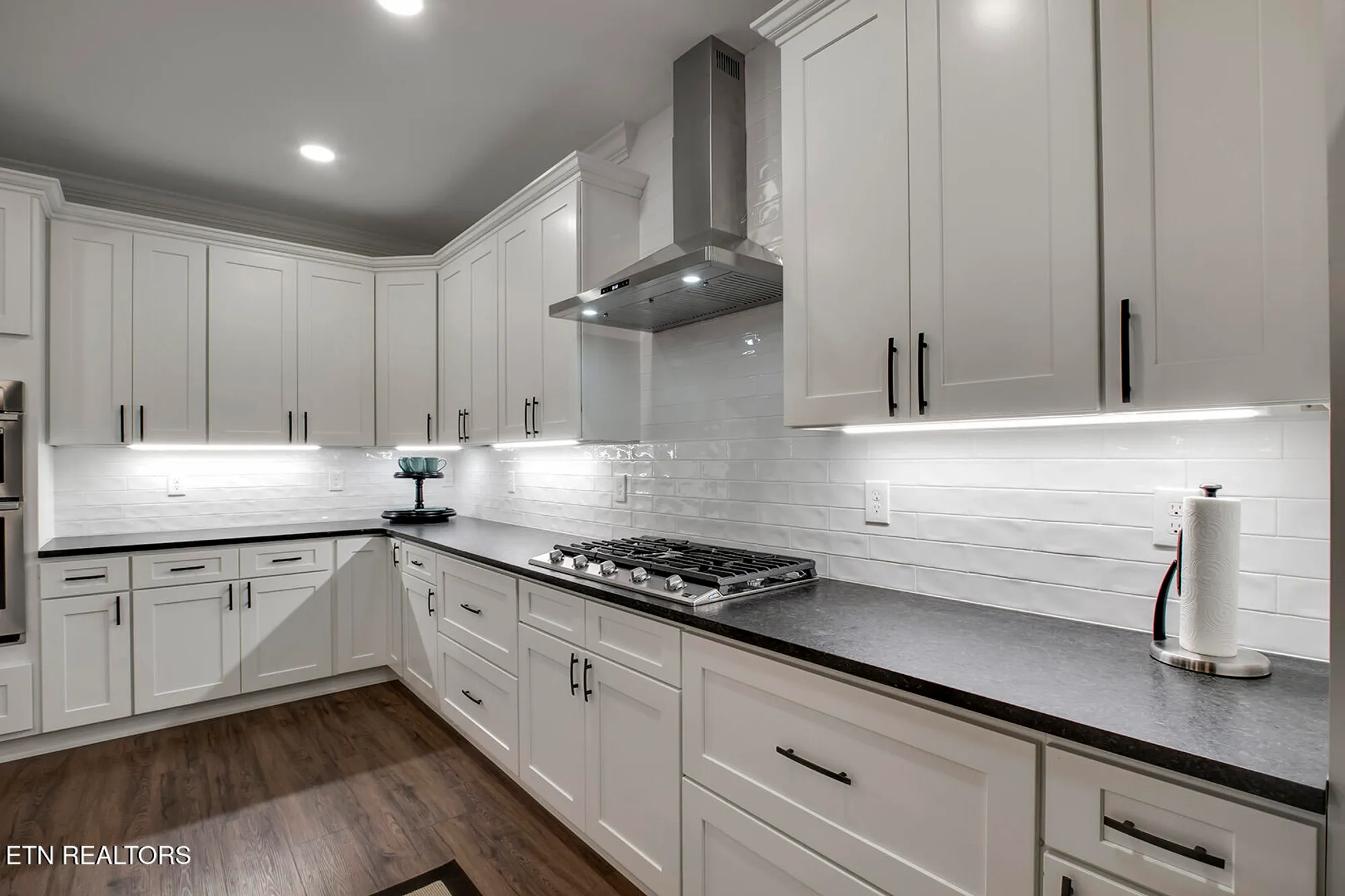 Property Slideshow image 22 of 62 | 173 chahyga way, Loudon, TN, 37774