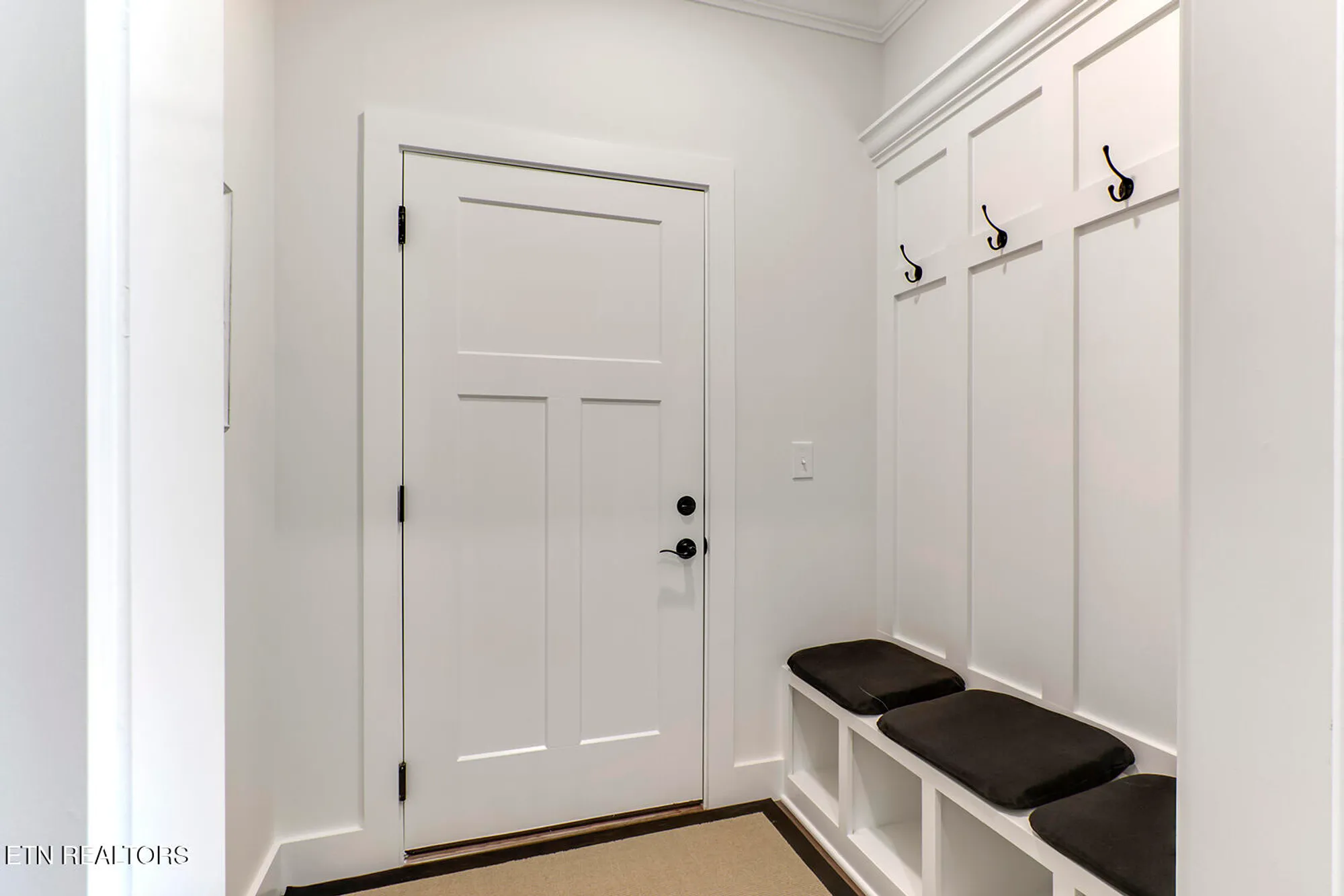 Property Slideshow image 41 of 62 | 173 chahyga way, Loudon, TN, 37774