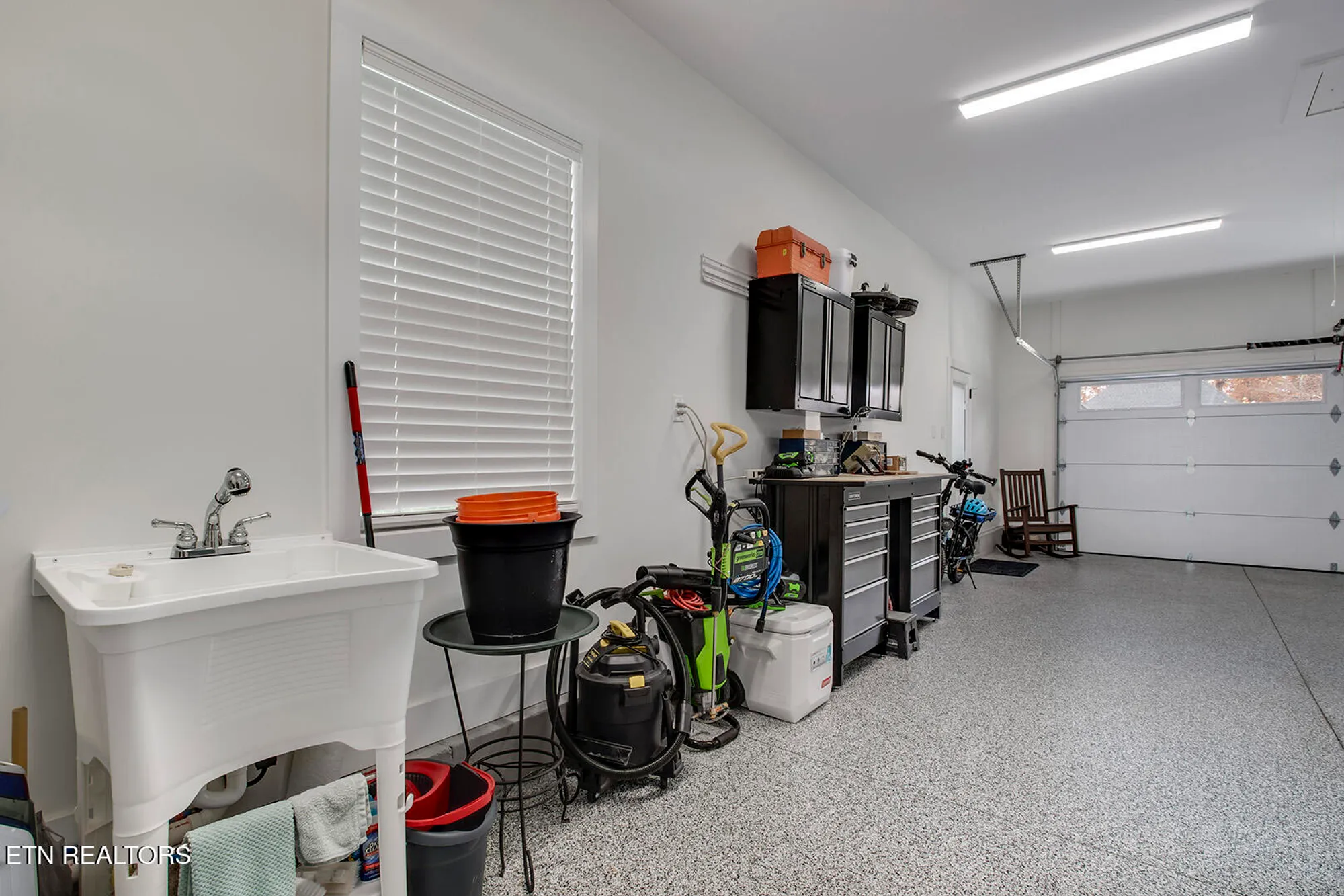 Property Slideshow image 45 of 62 | 173 chahyga way, Loudon, TN, 37774