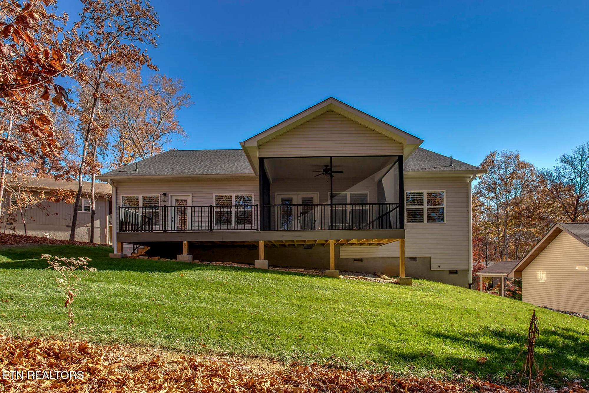 Property Slideshow image 53 of 62 | 173 chahyga way, Loudon, TN, 37774