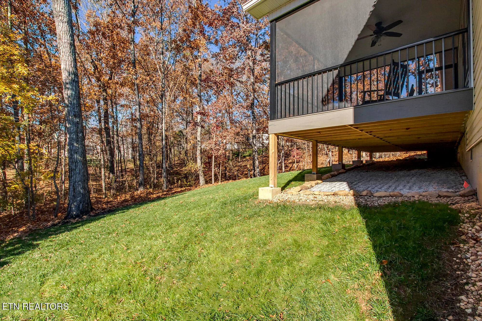 Property Slideshow image 54 of 62 | 173 chahyga way, Loudon, TN, 37774