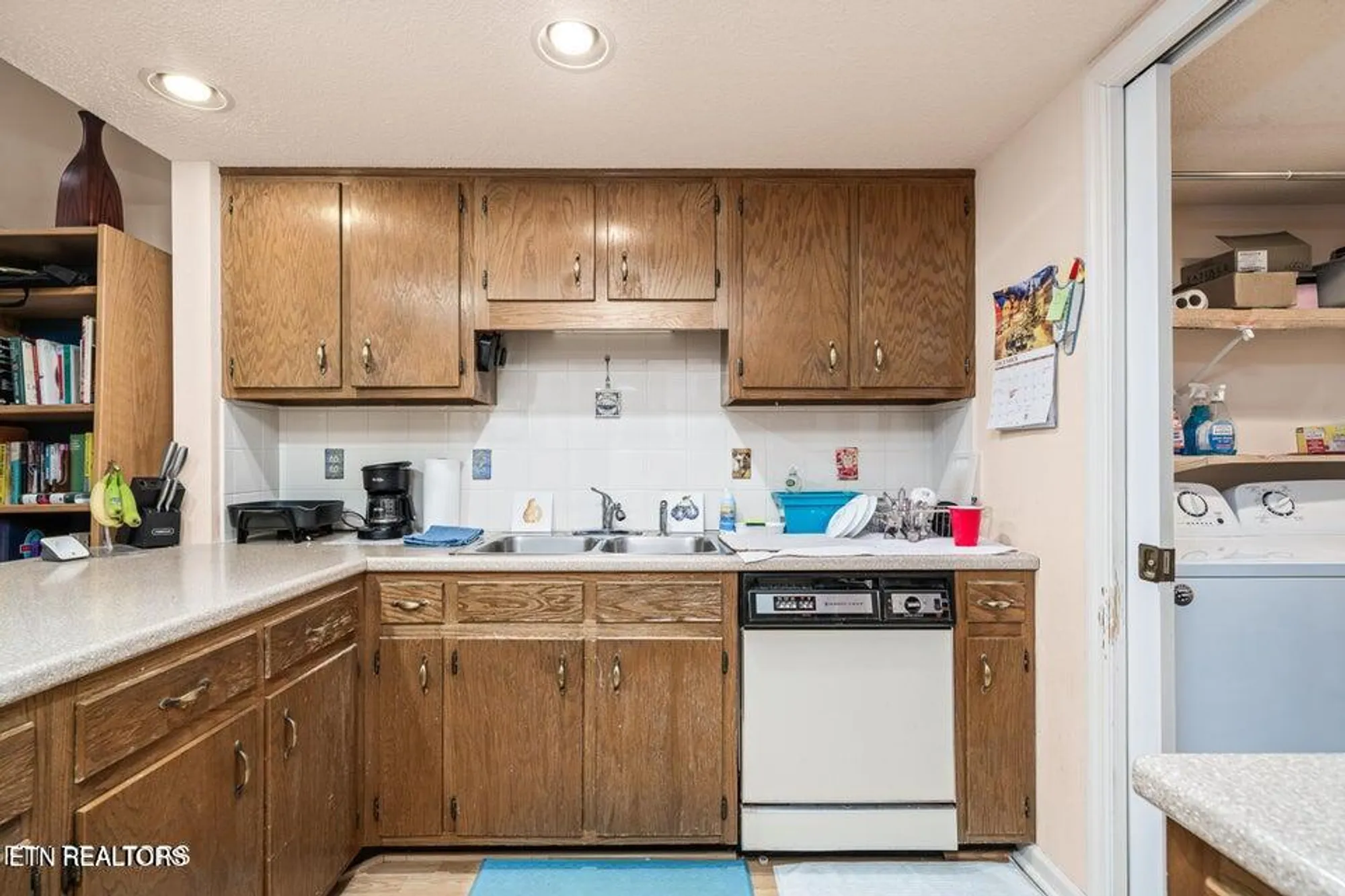 Property Slideshow image 13 of 40 | 354 lake catherine ln, Crossville, TN, 38558