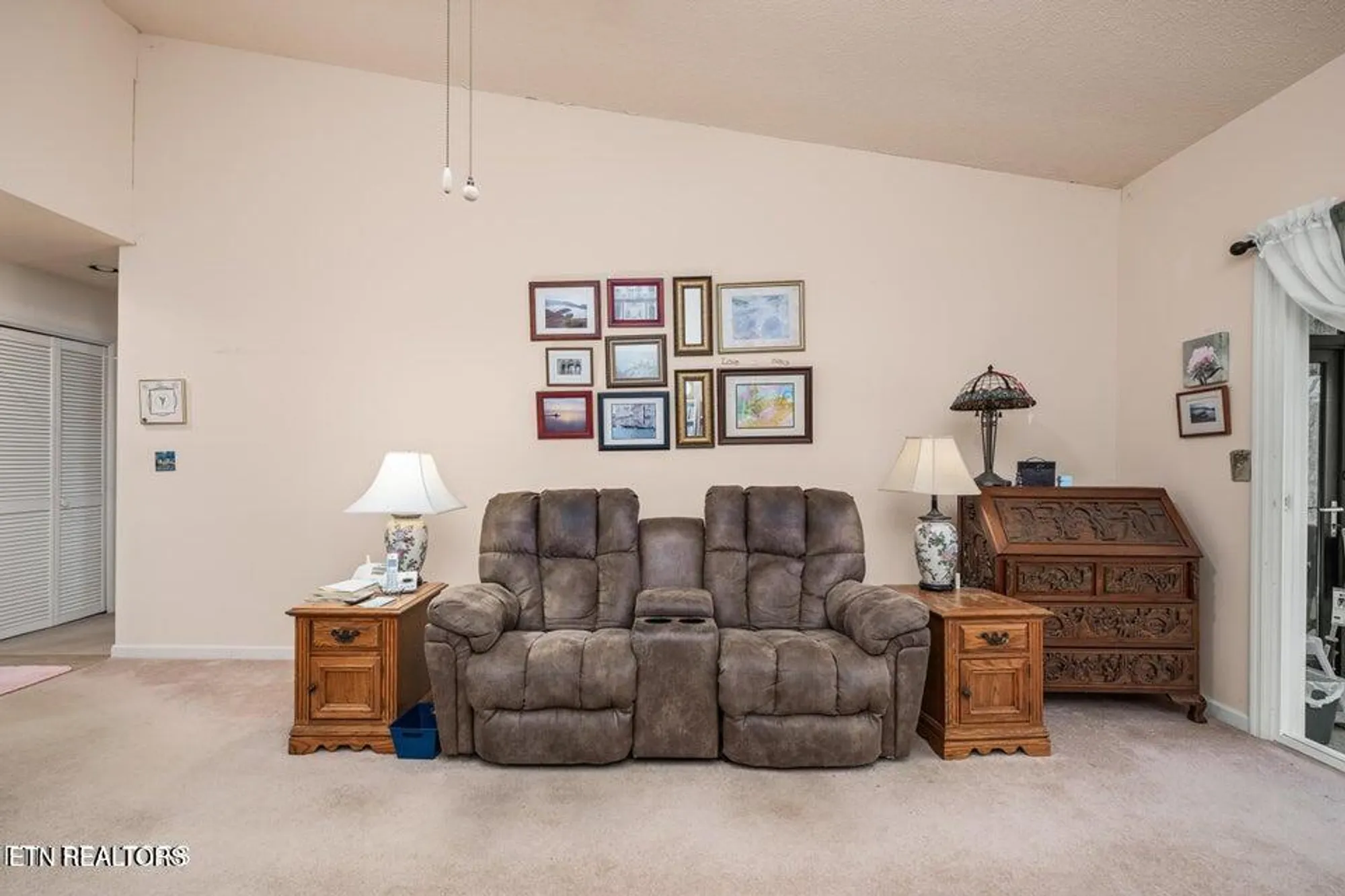 Property Slideshow image 12 of 40 | 354 lake catherine ln, Crossville, TN, 38558