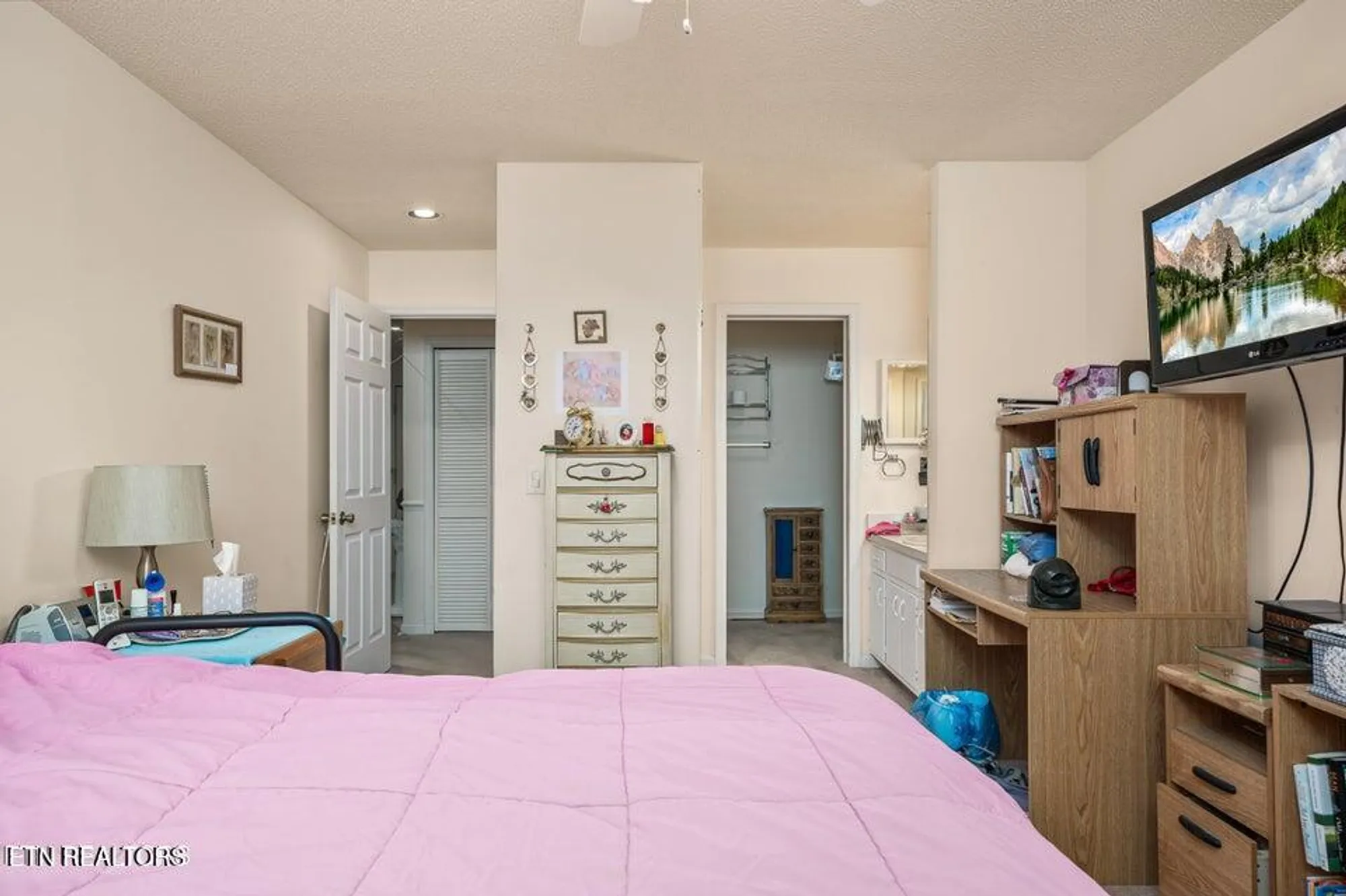 Property Slideshow image 23 of 40 | 354 lake catherine ln, Crossville, TN, 38558