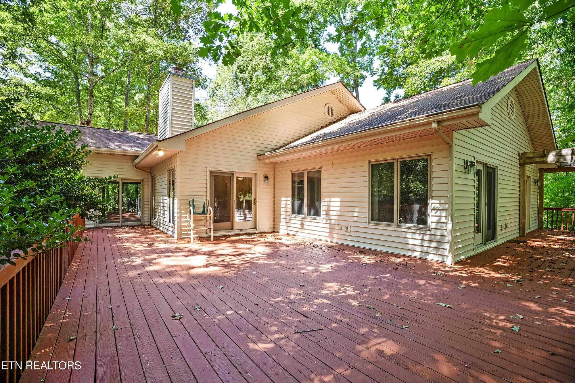 Property Slideshow image 10 of 28 | 312 paoli trce, Loudon, TN, 37774