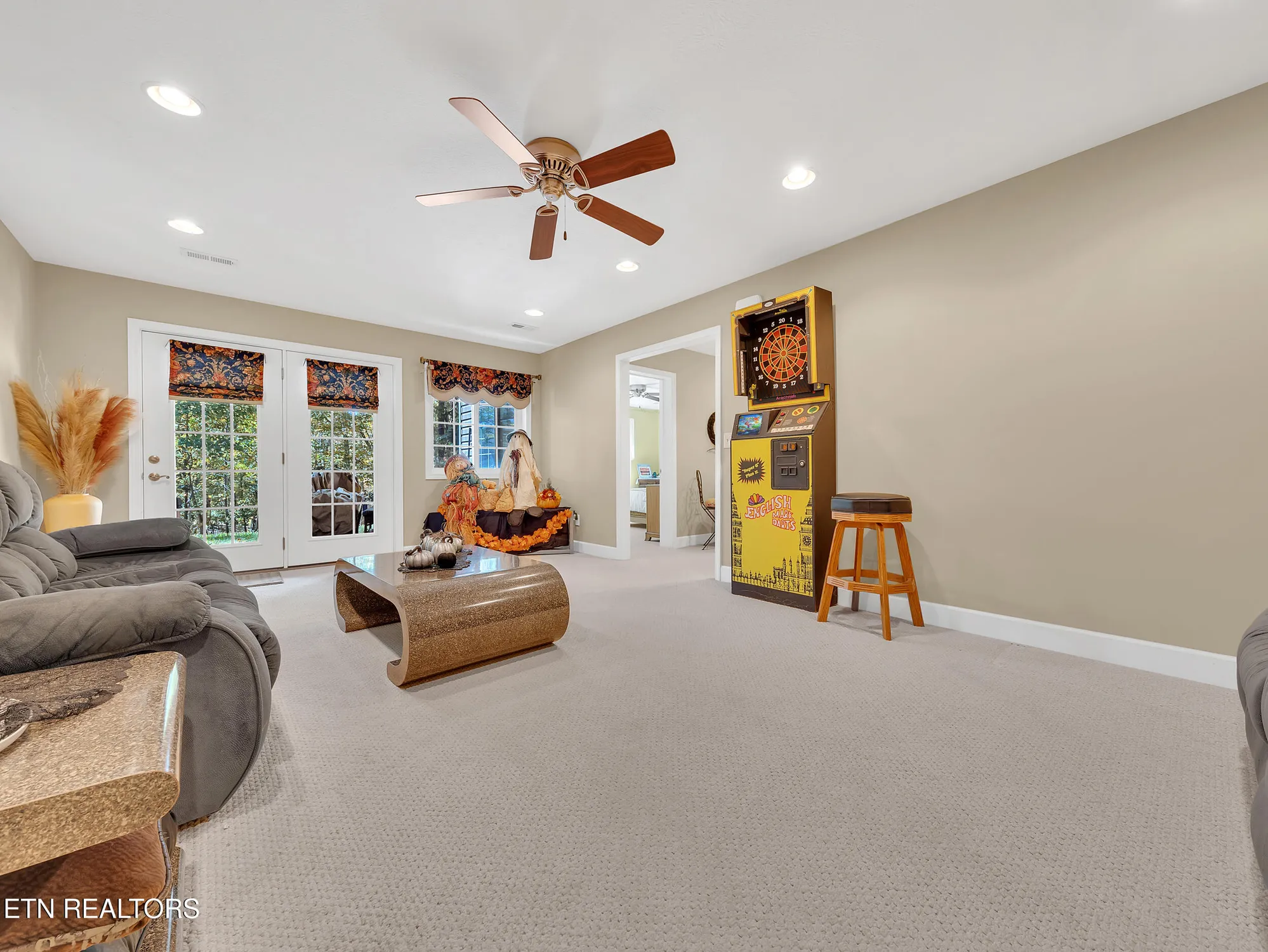Property Slideshow image 27 of 54 | 110 seminole ln, Loudon, TN, 37774