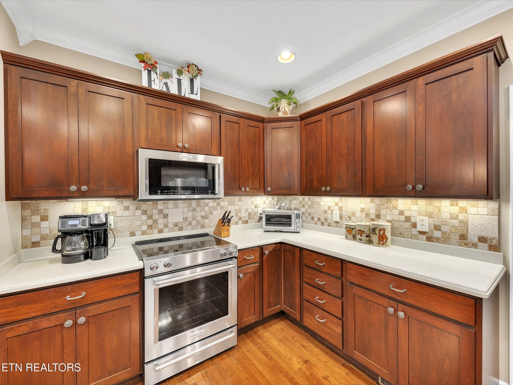 Property Slideshow image 13 of 54 | 110 seminole ln, Loudon, TN, 37774