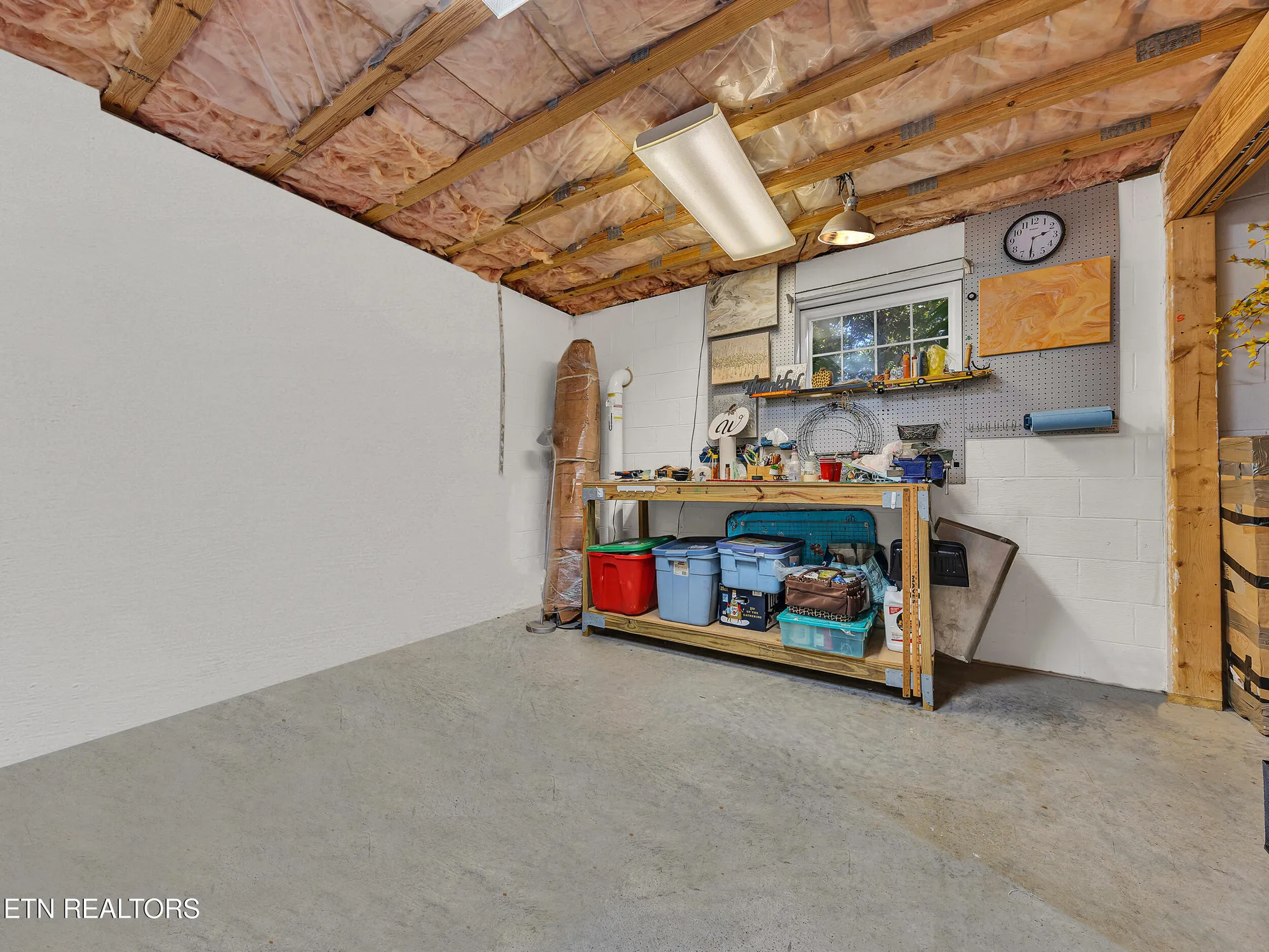 Property Slideshow image 37 of 54 | 110 seminole ln, Loudon, TN, 37774