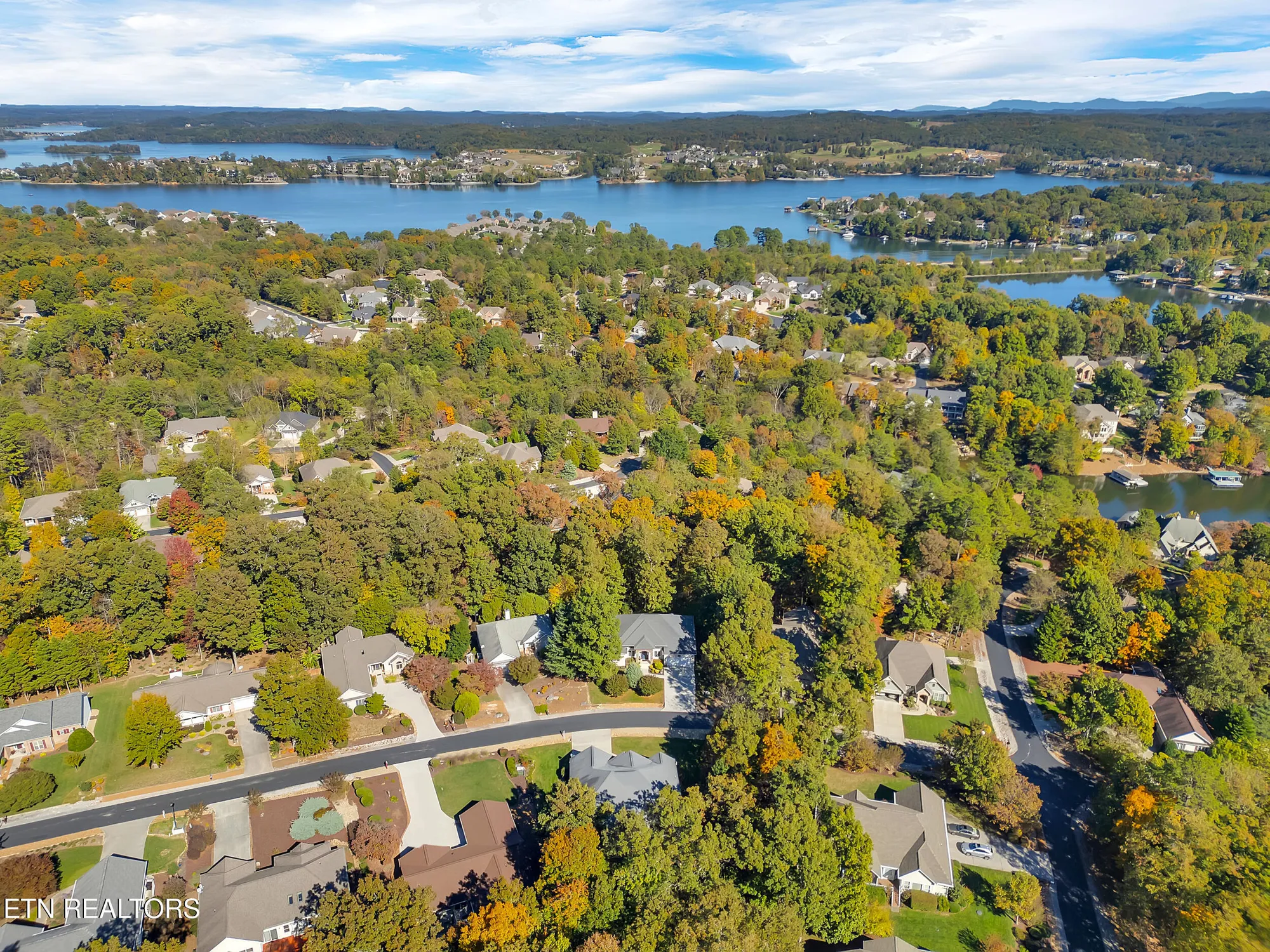 Property Slideshow image 49 of 54 | 110 seminole ln, Loudon, TN, 37774