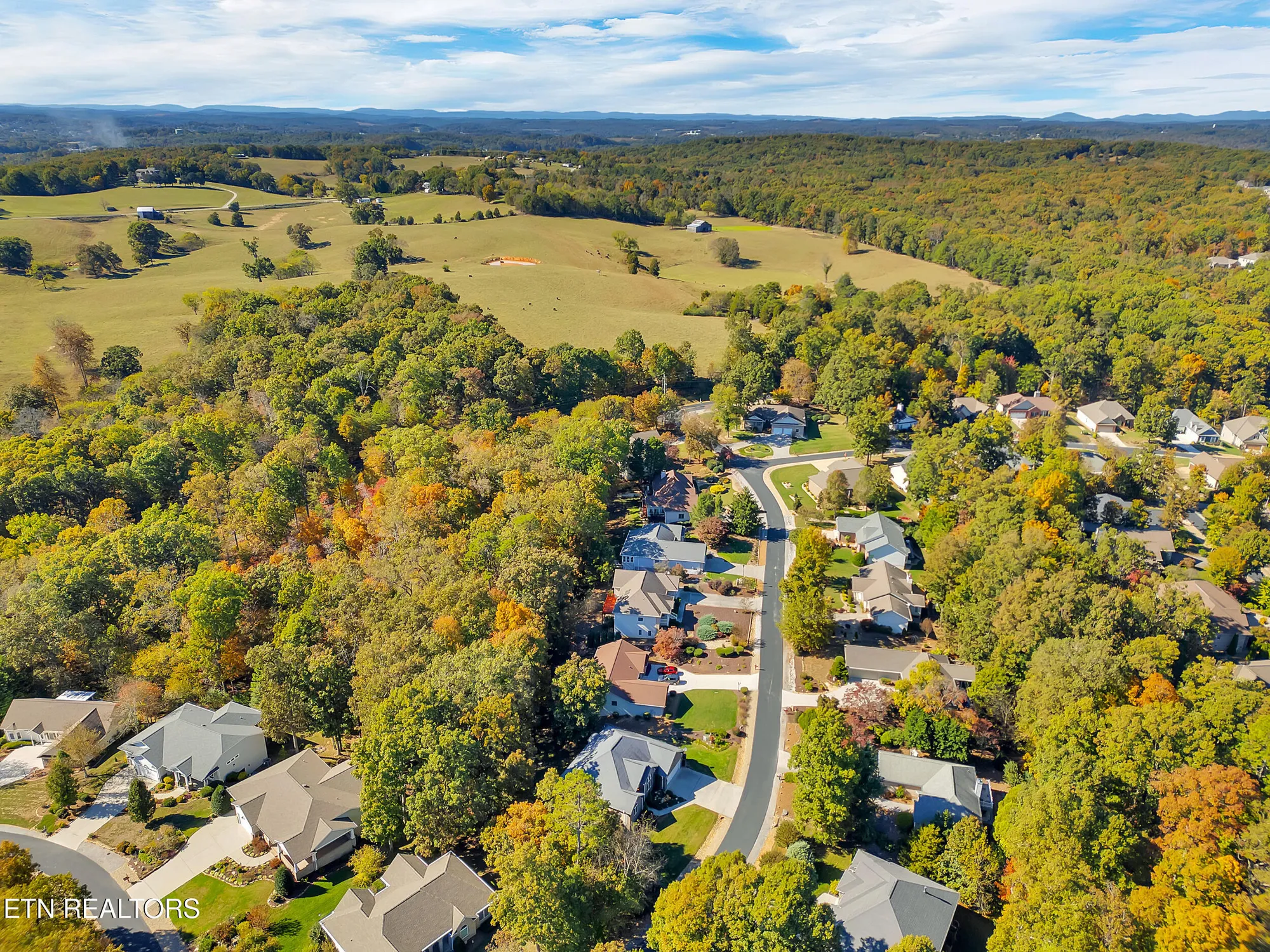 Property Slideshow image 51 of 54 | 110 seminole ln, Loudon, TN, 37774