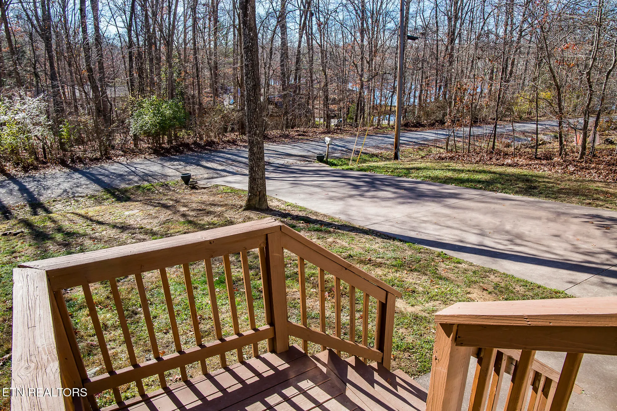 Property Slideshow image 14 of 53 | 107 ivy ln, Crossville, TN, 38558