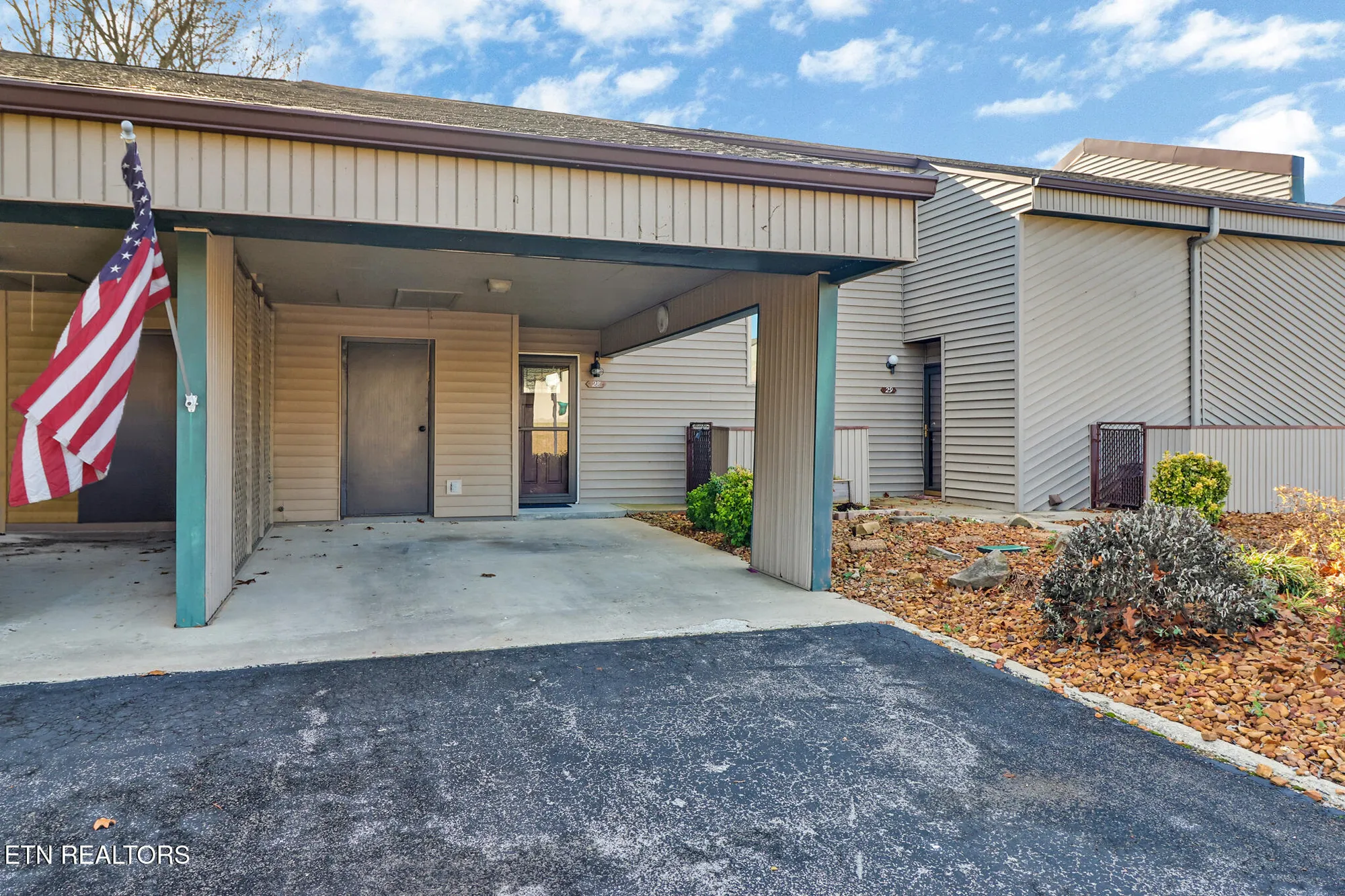 Property Slideshow image 5 of 44 | 96 lakeshore ln 28, Crossville, TN, 38558