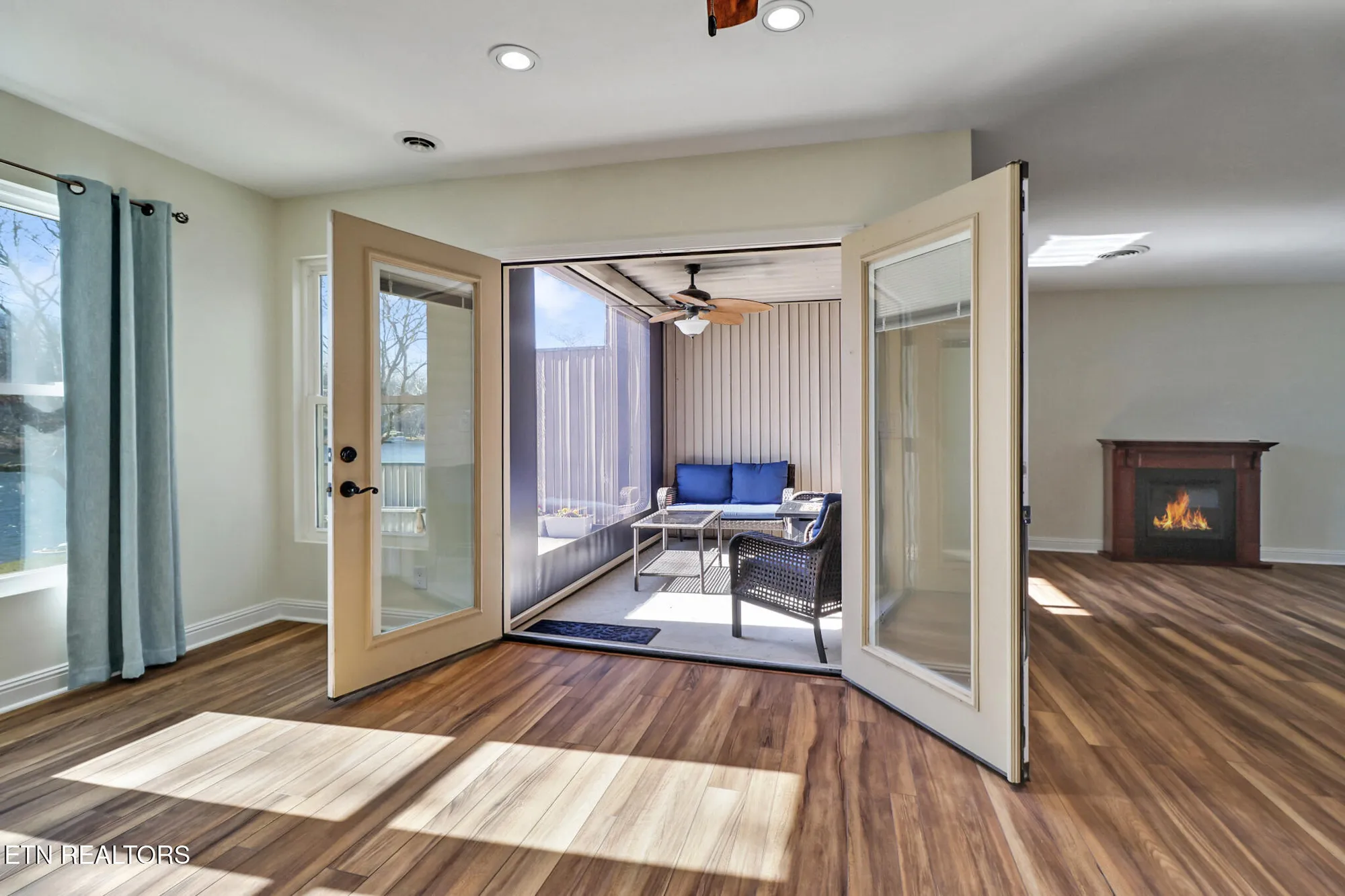 Property Slideshow image 14 of 44 | 96 lakeshore ln 28, Crossville, TN, 38558