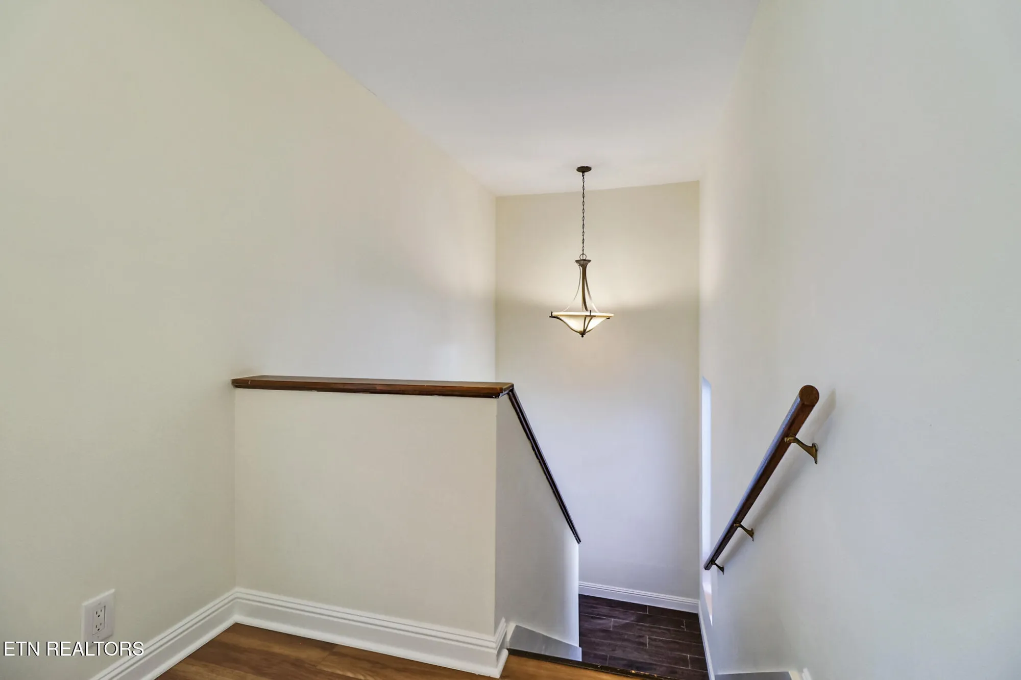 Property Slideshow image 28 of 44 | 96 lakeshore ln 28, Crossville, TN, 38558