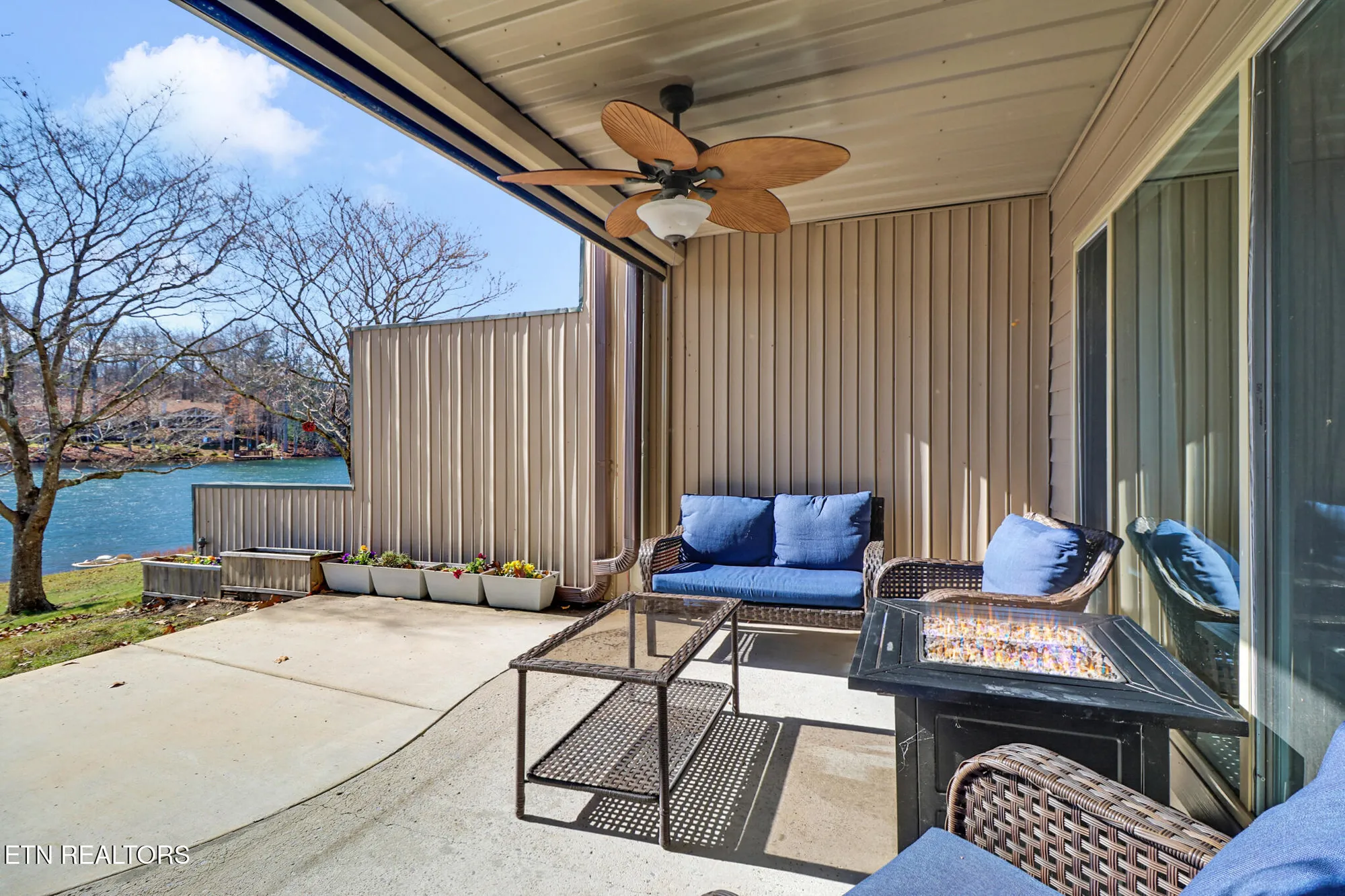 Property Slideshow image 10 of 44 | 96 lakeshore ln 28, Crossville, TN, 38558