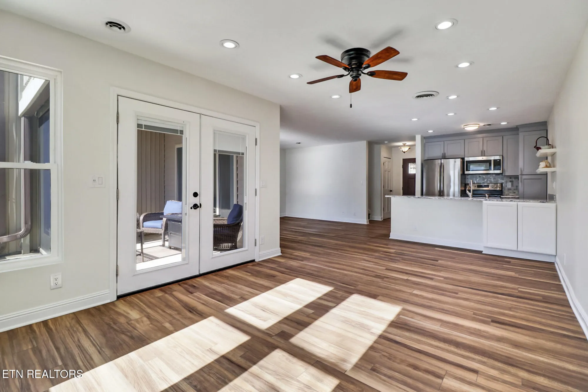 Property Slideshow image 25 of 44 | 96 lakeshore ln 28, Crossville, TN, 38558