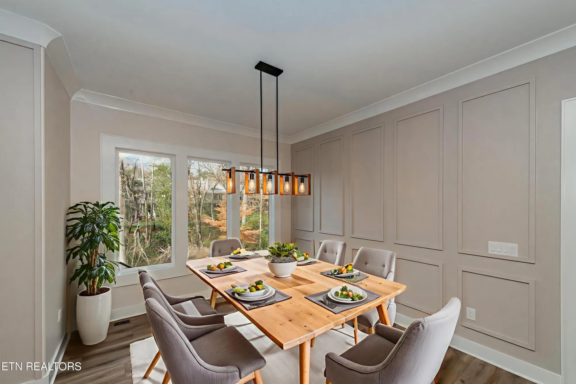 Property Slideshow image 22 of 59 | 211 chatuga way, Loudon, TN, 37774