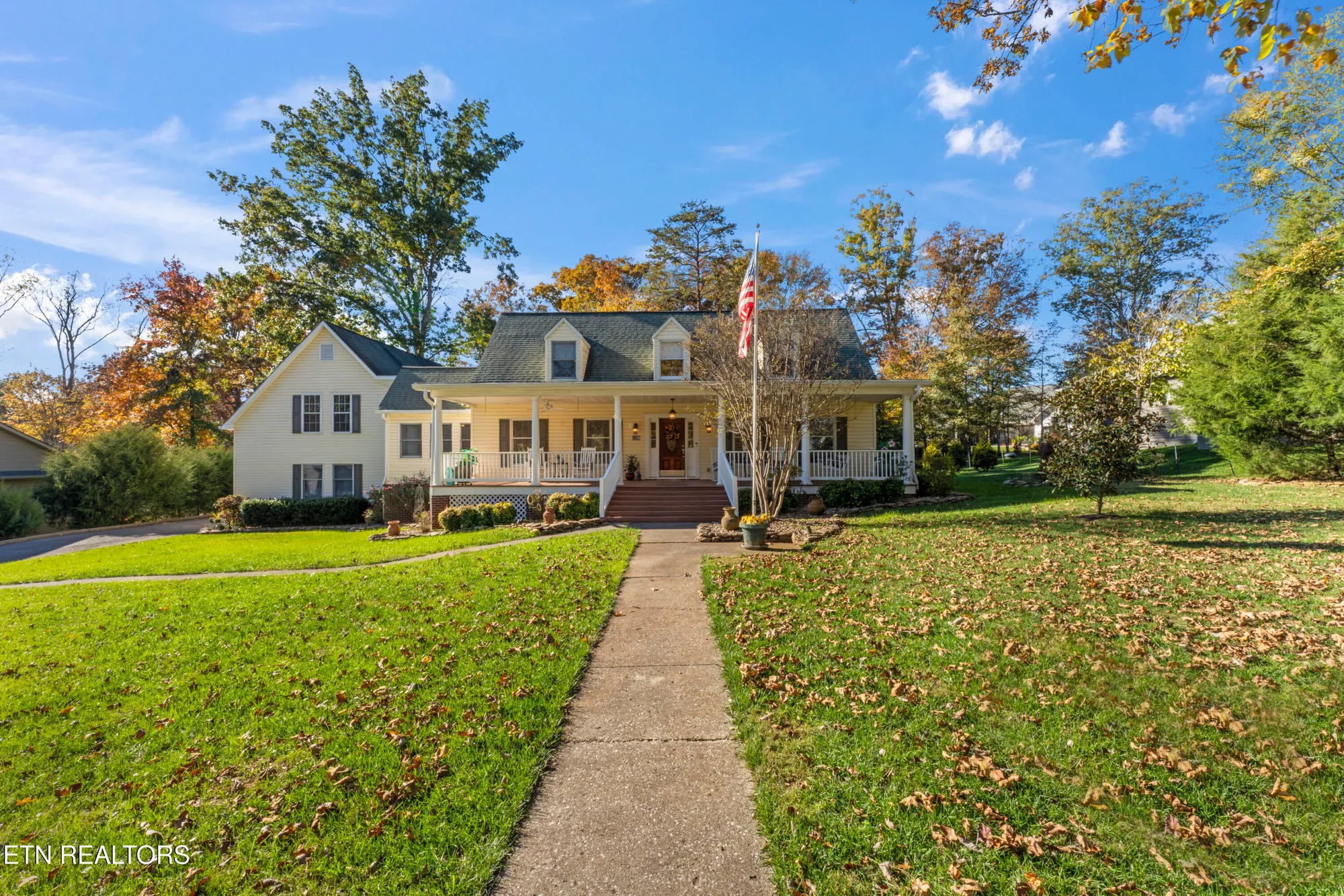 Property Slideshow image 1 of 41 | 416 igoti ln, Loudon, TN, 37774